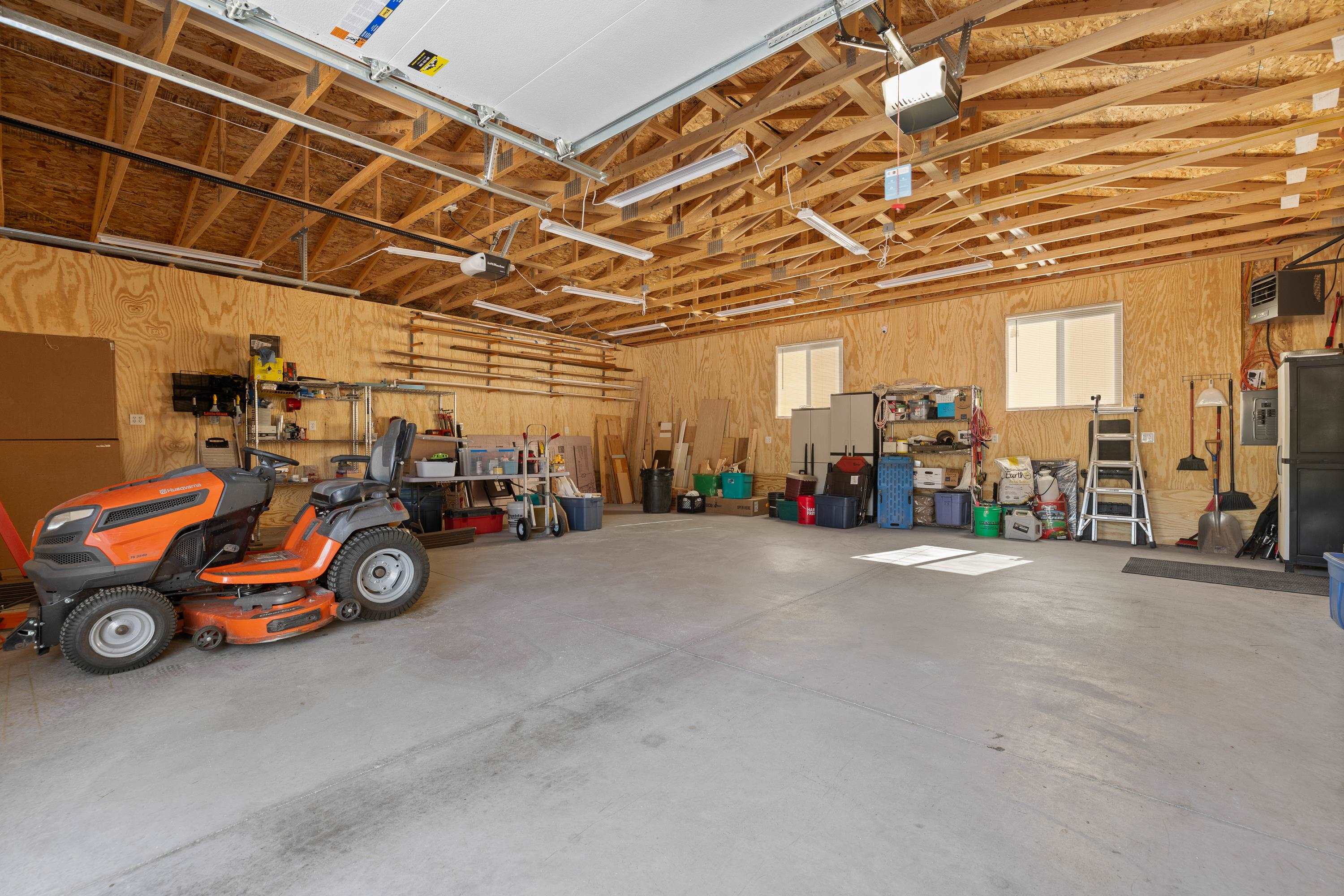 4870 Skyview Drive