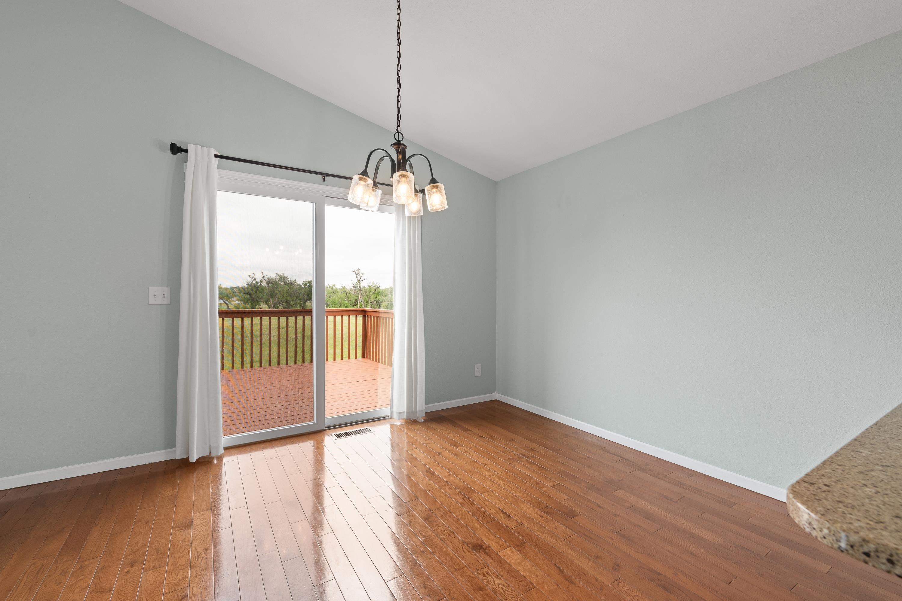 328 Ruhe Lane