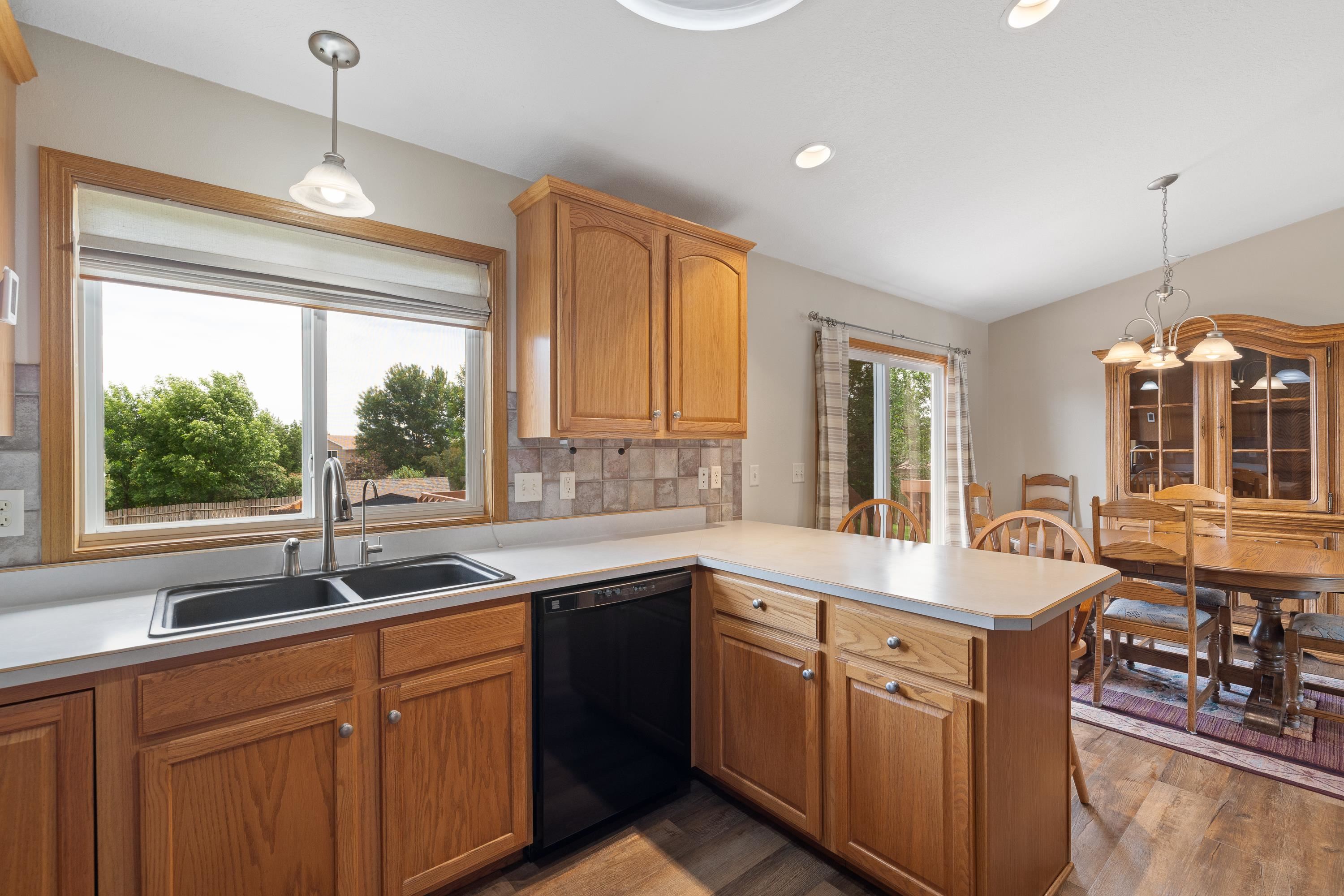 9850 Kingsbury Ct