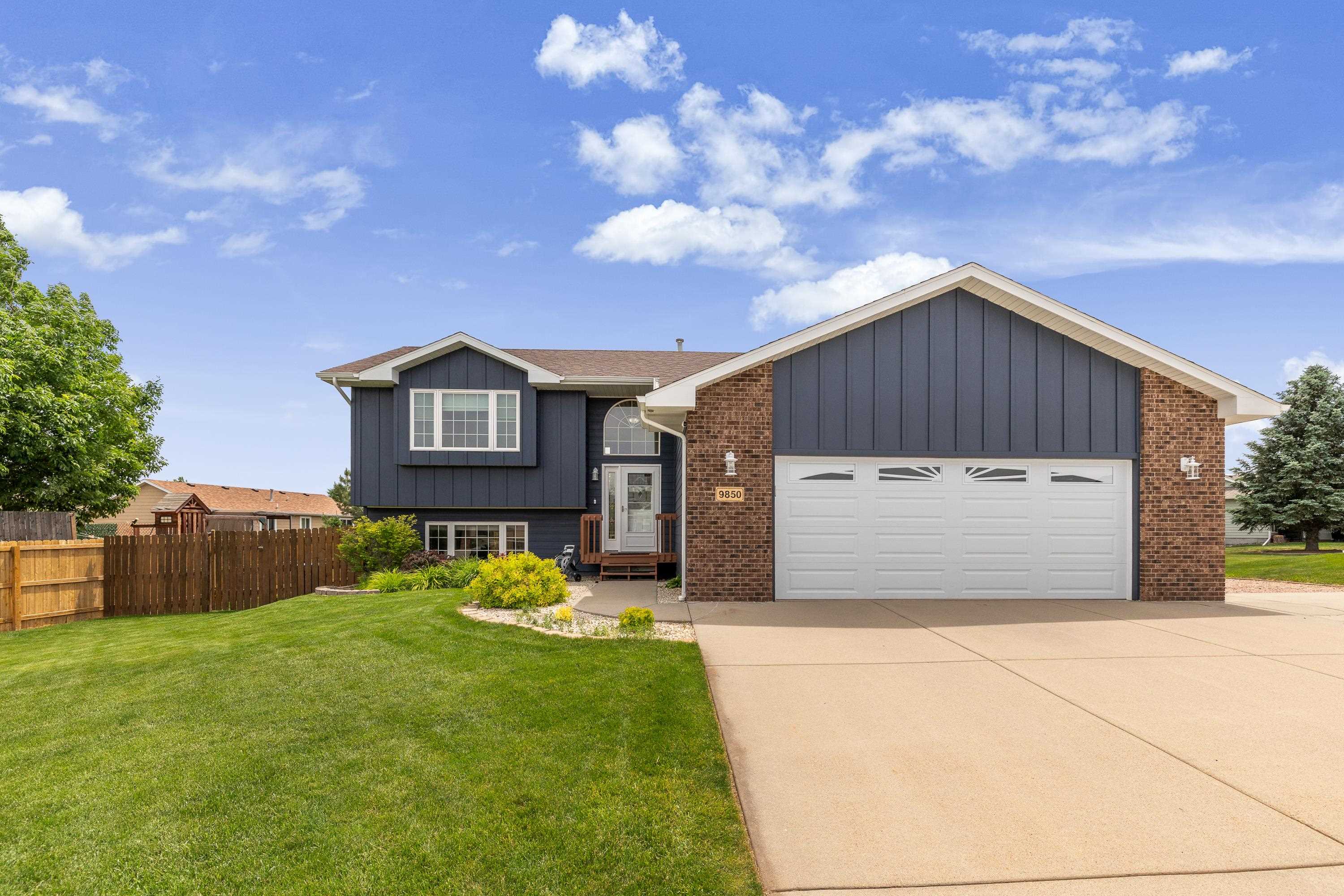 9850 Kingsbury Ct