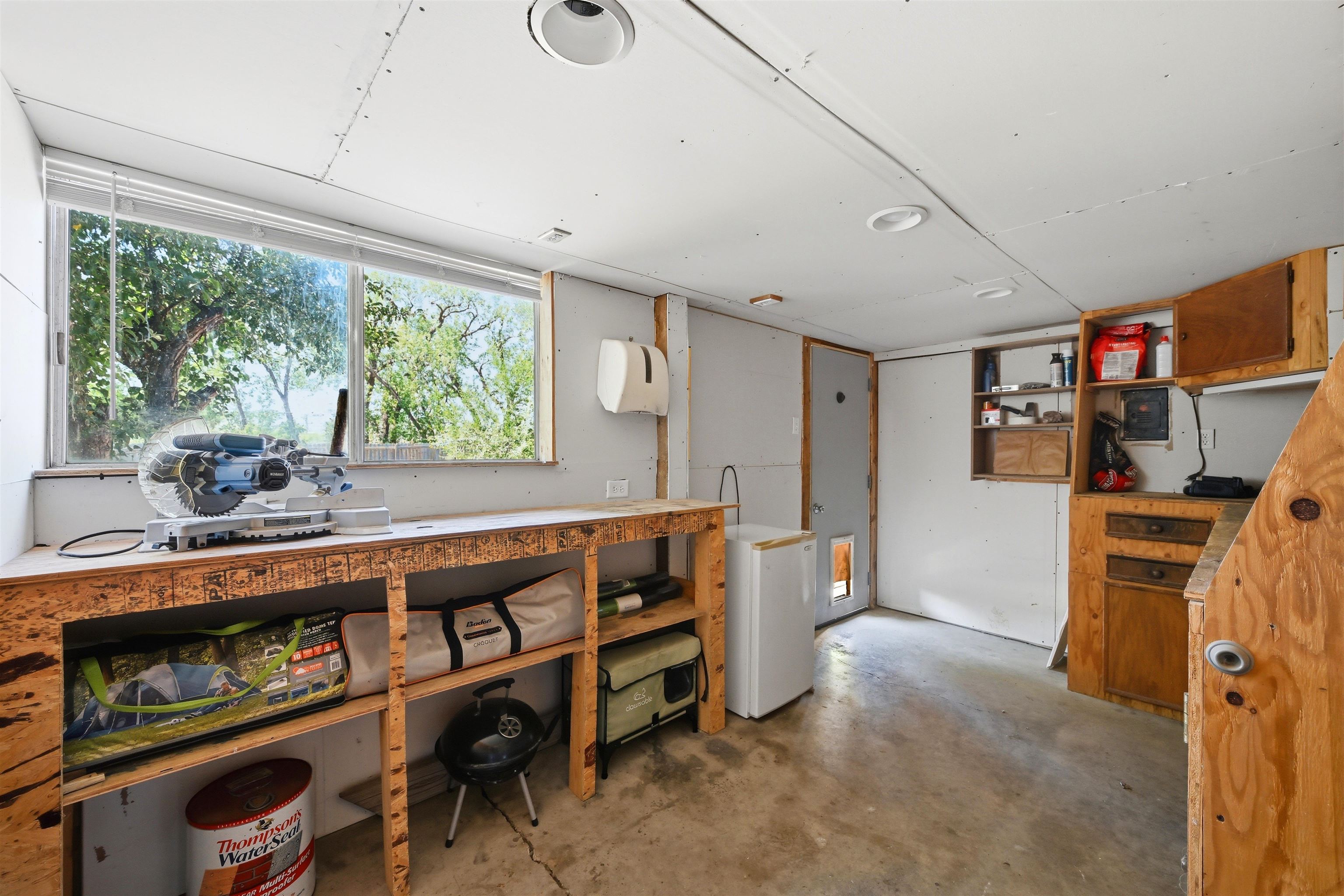 321 Circle Drive