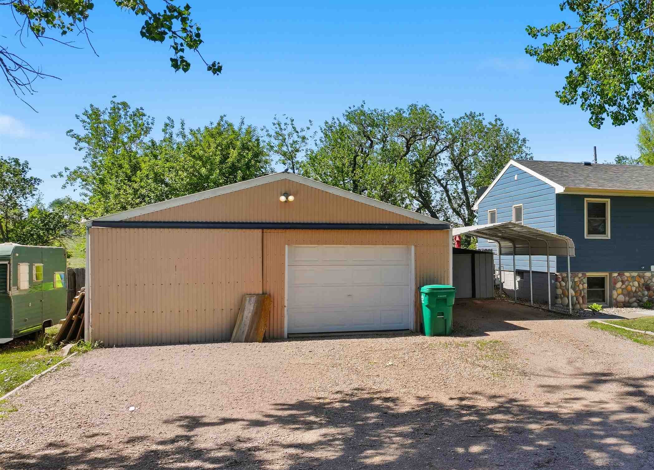 321 Circle Drive