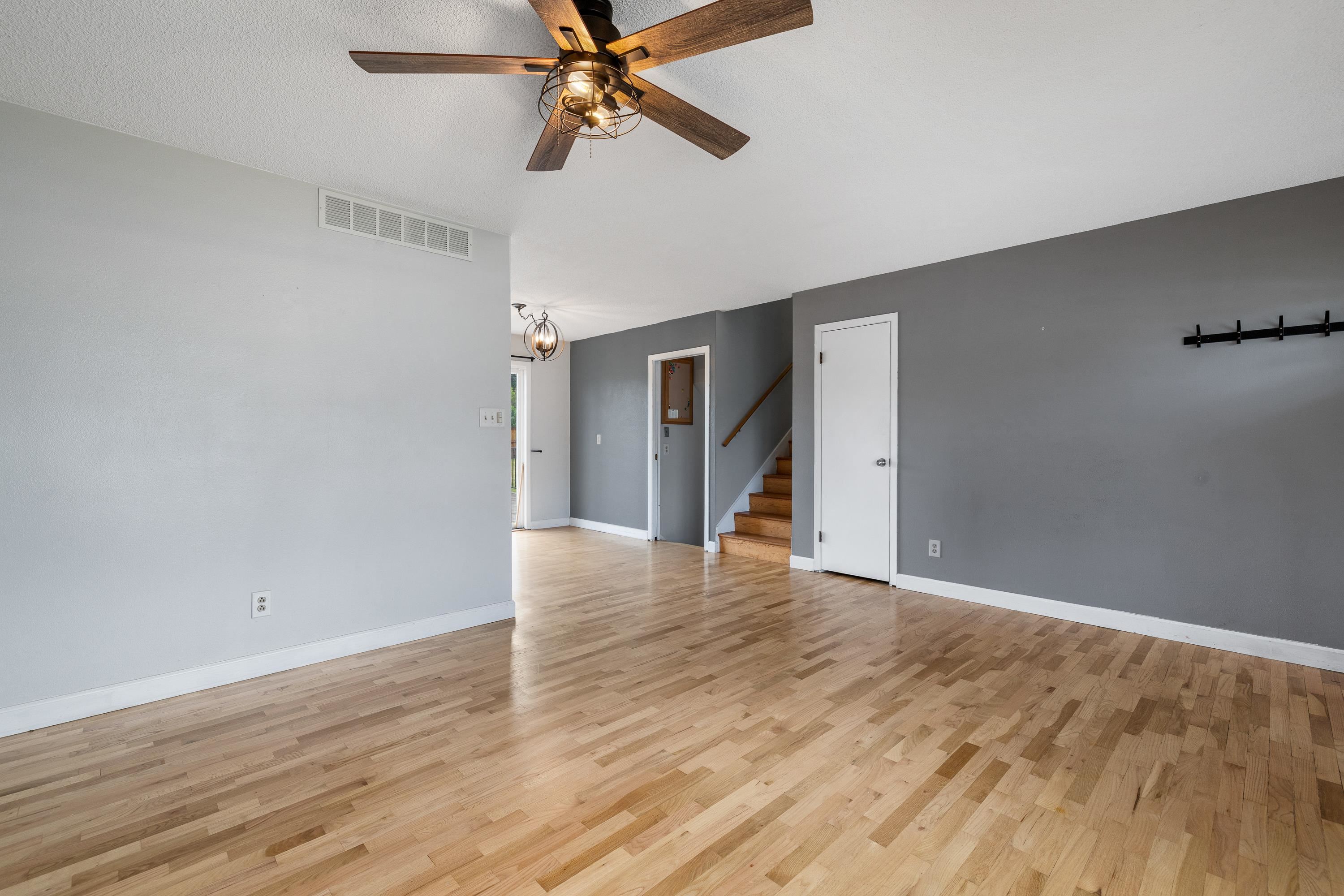 2206 Lockwood Drive