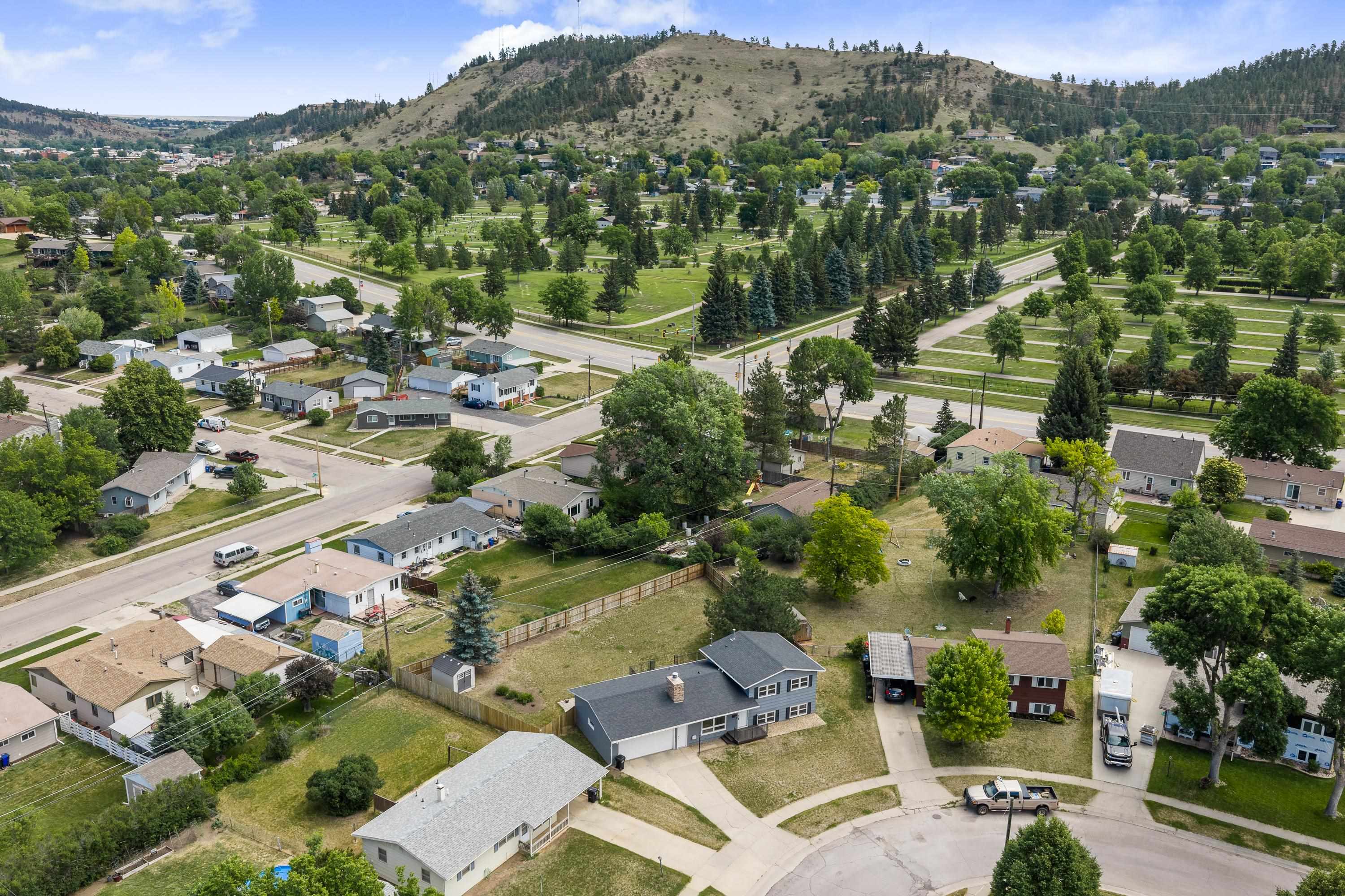 2206 Lockwood Drive
