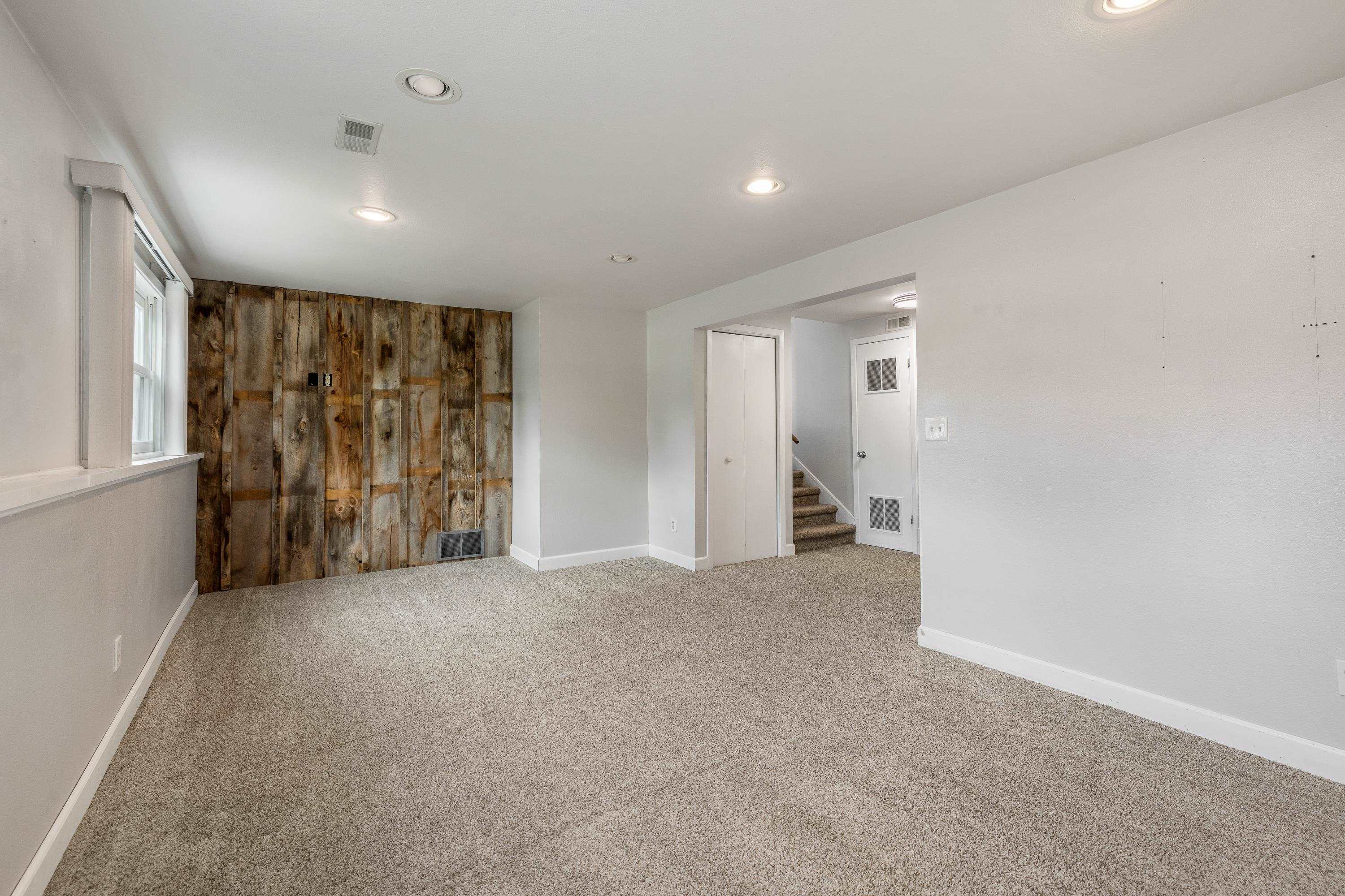 2206 Lockwood Drive