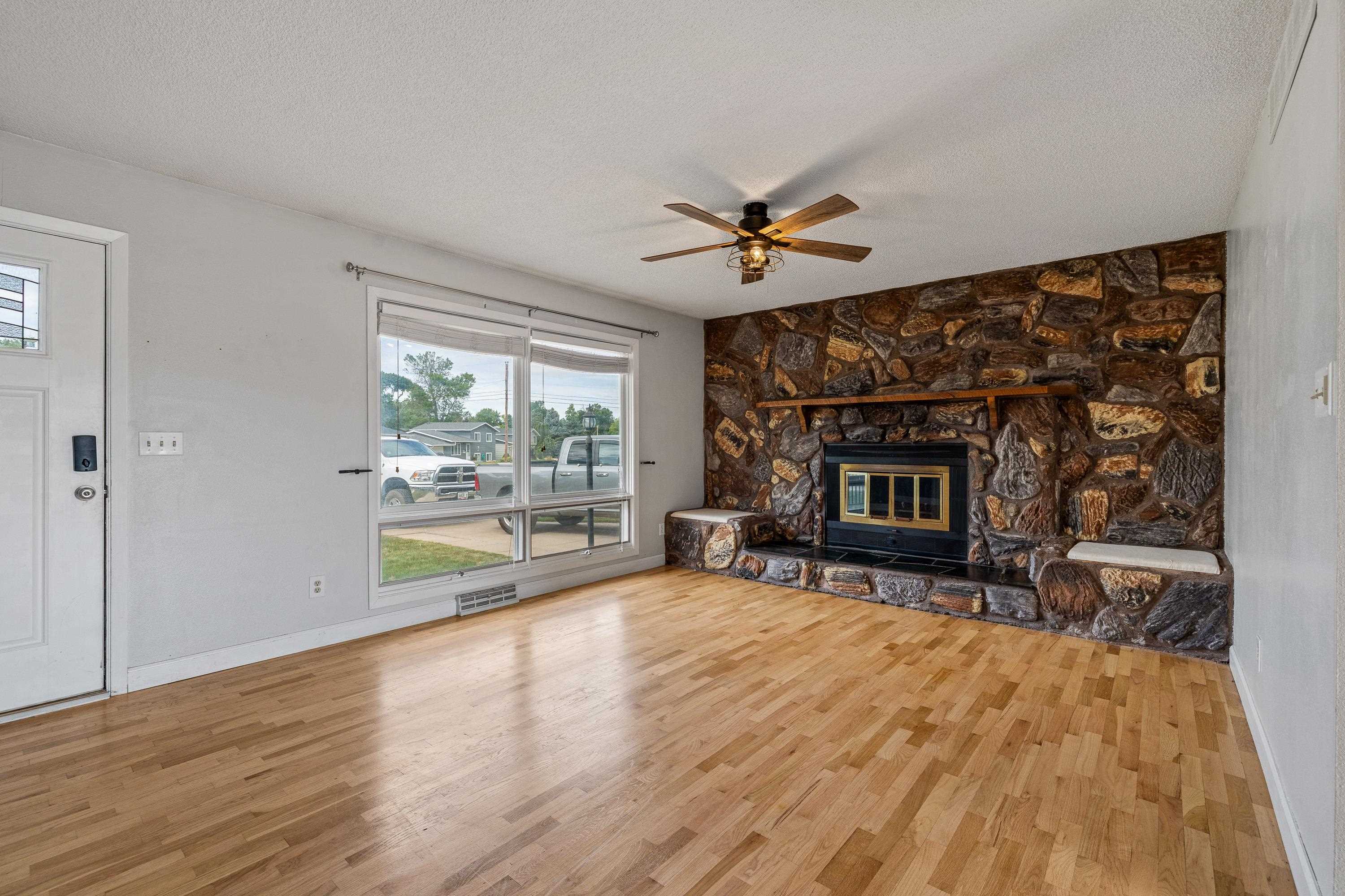 2206 Lockwood Drive