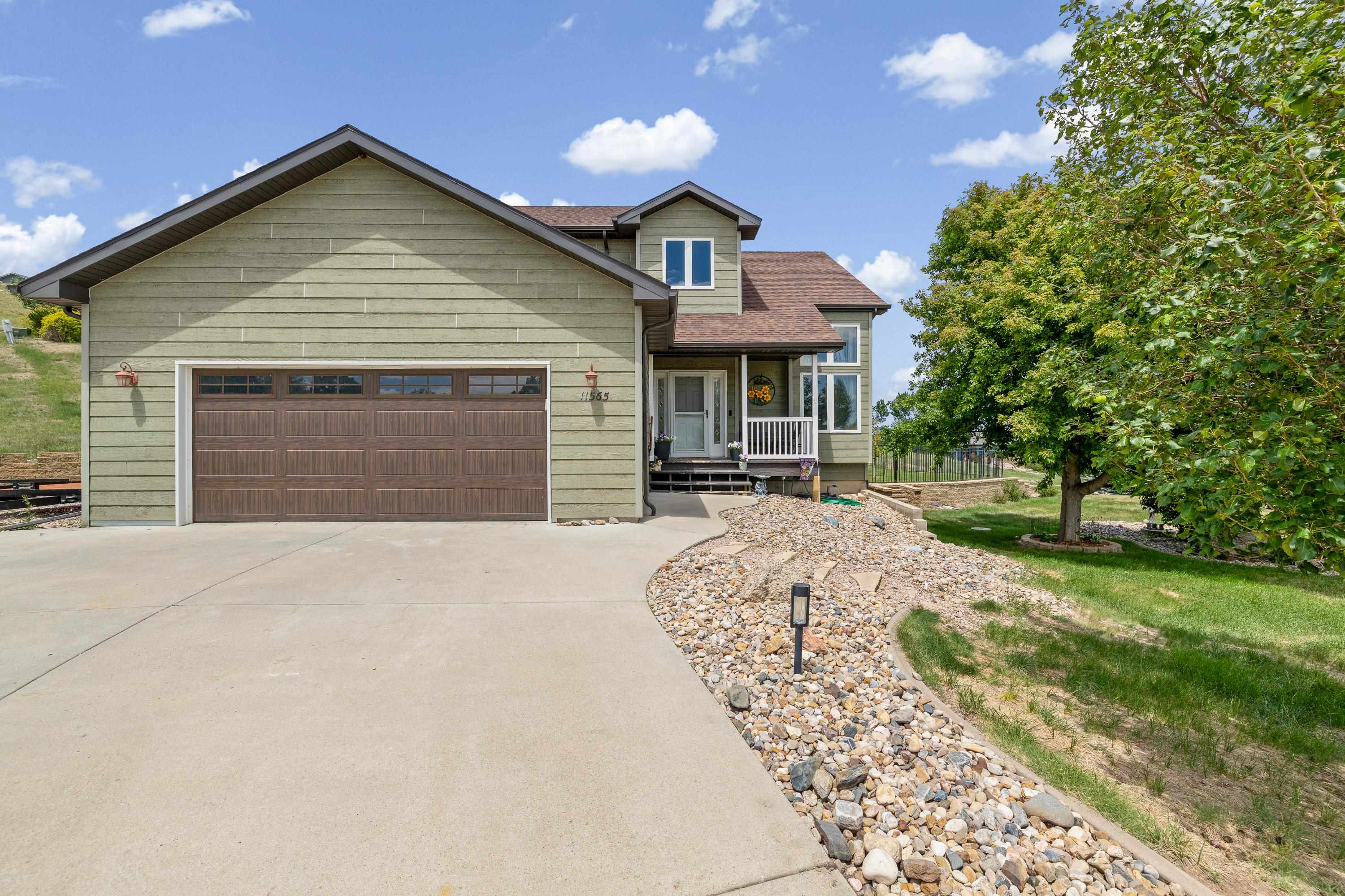 11565 Saddleback Court