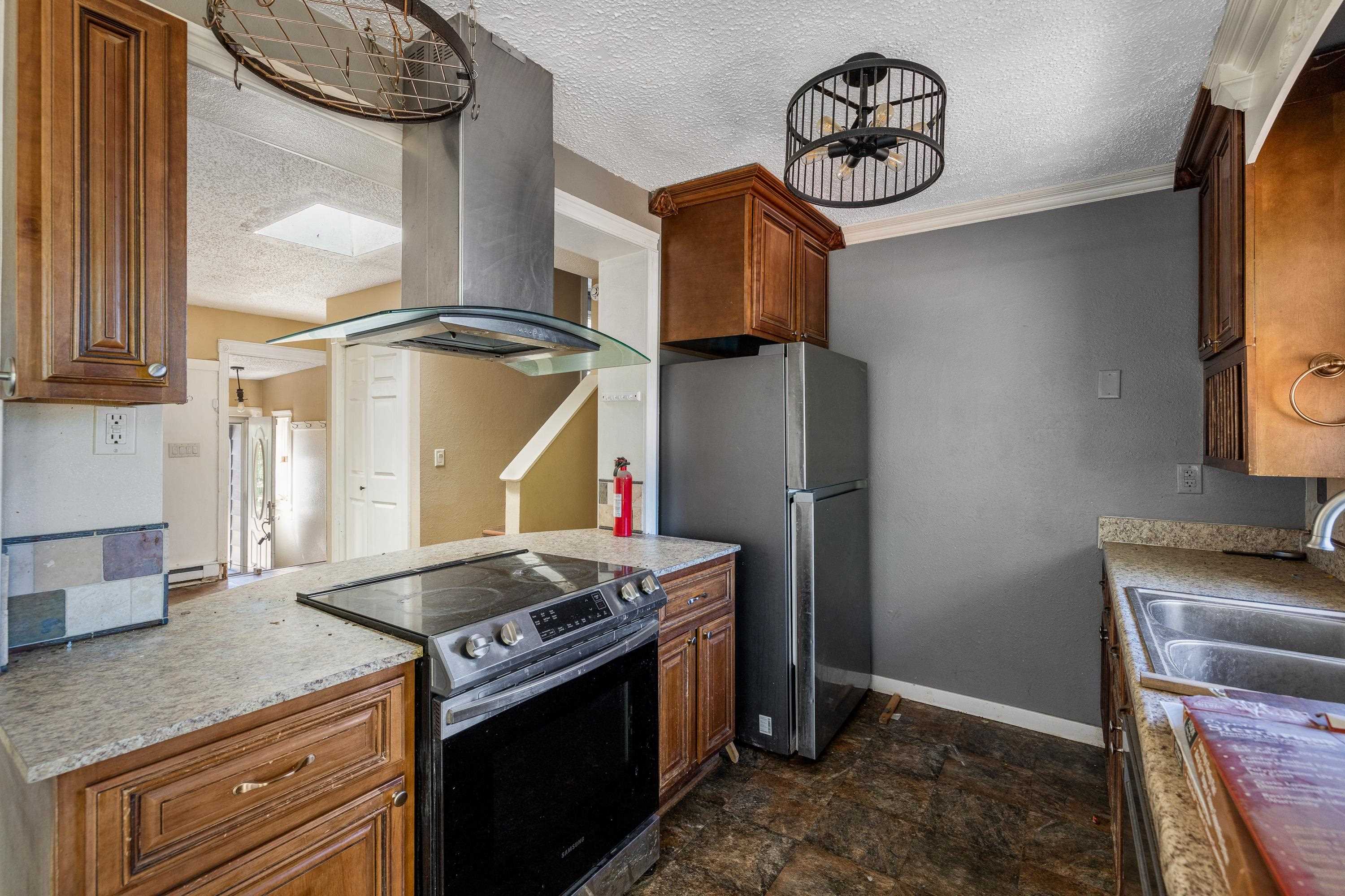 107 Thrush Court