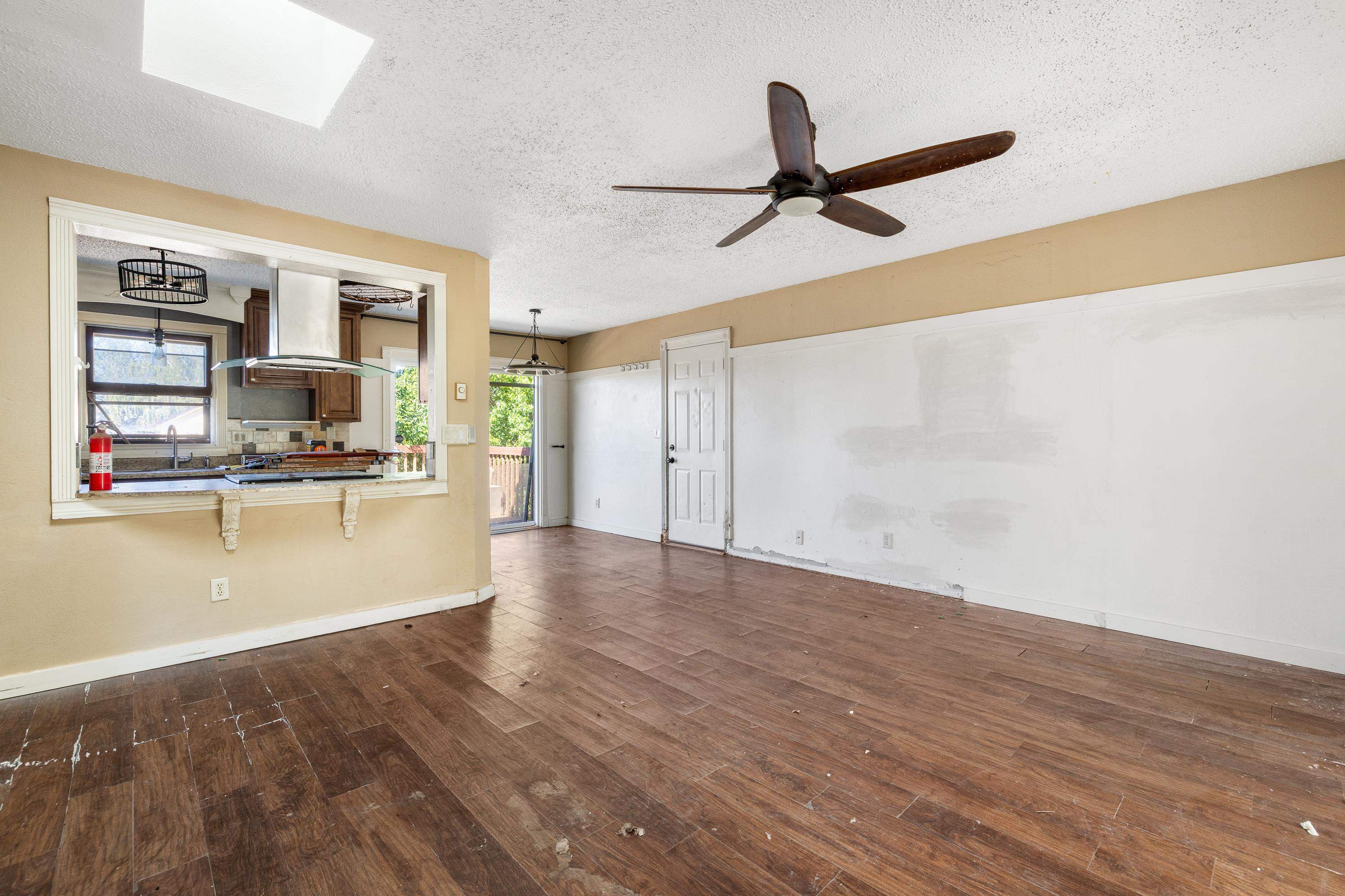 107 Thrush Court