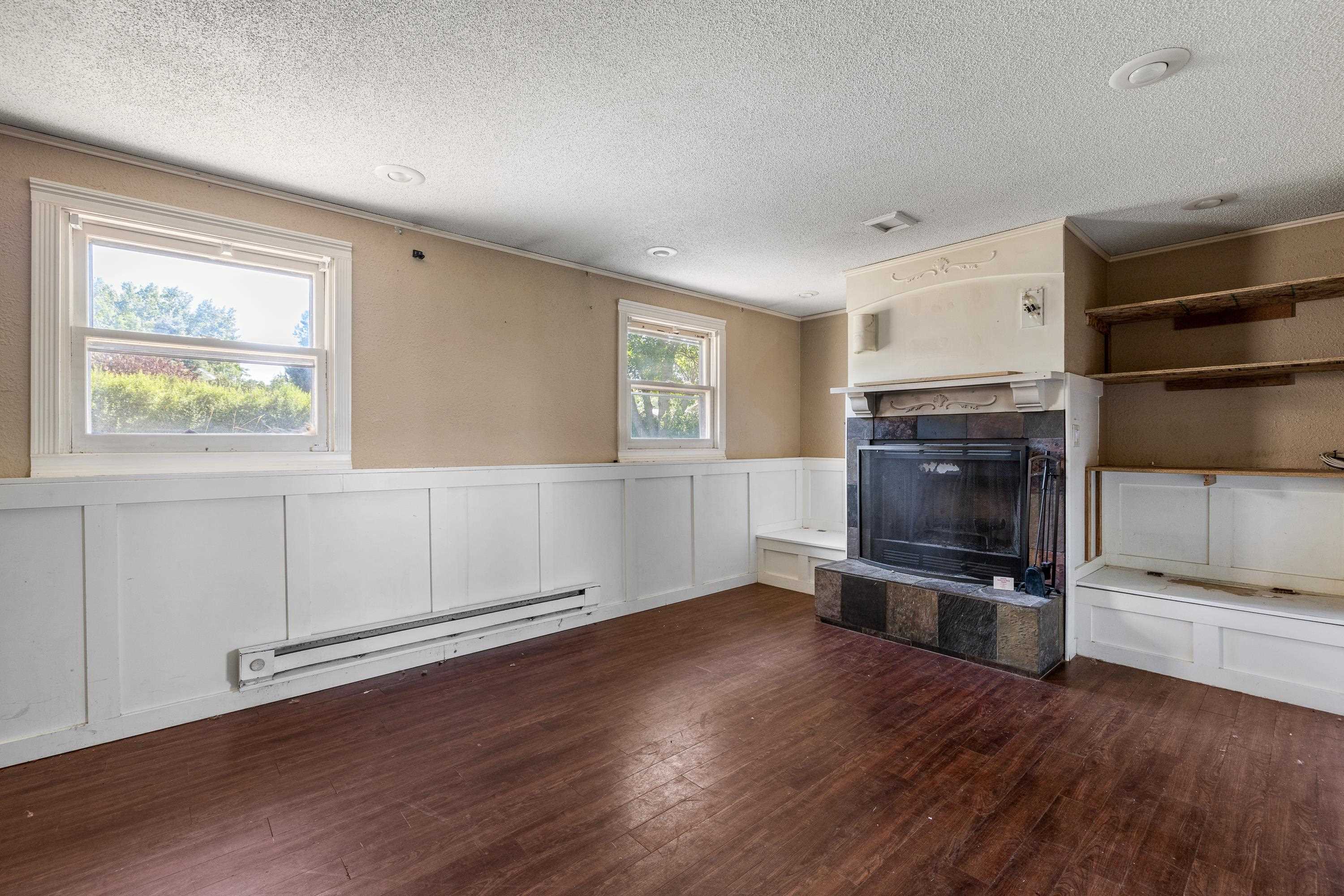 107 Thrush Court