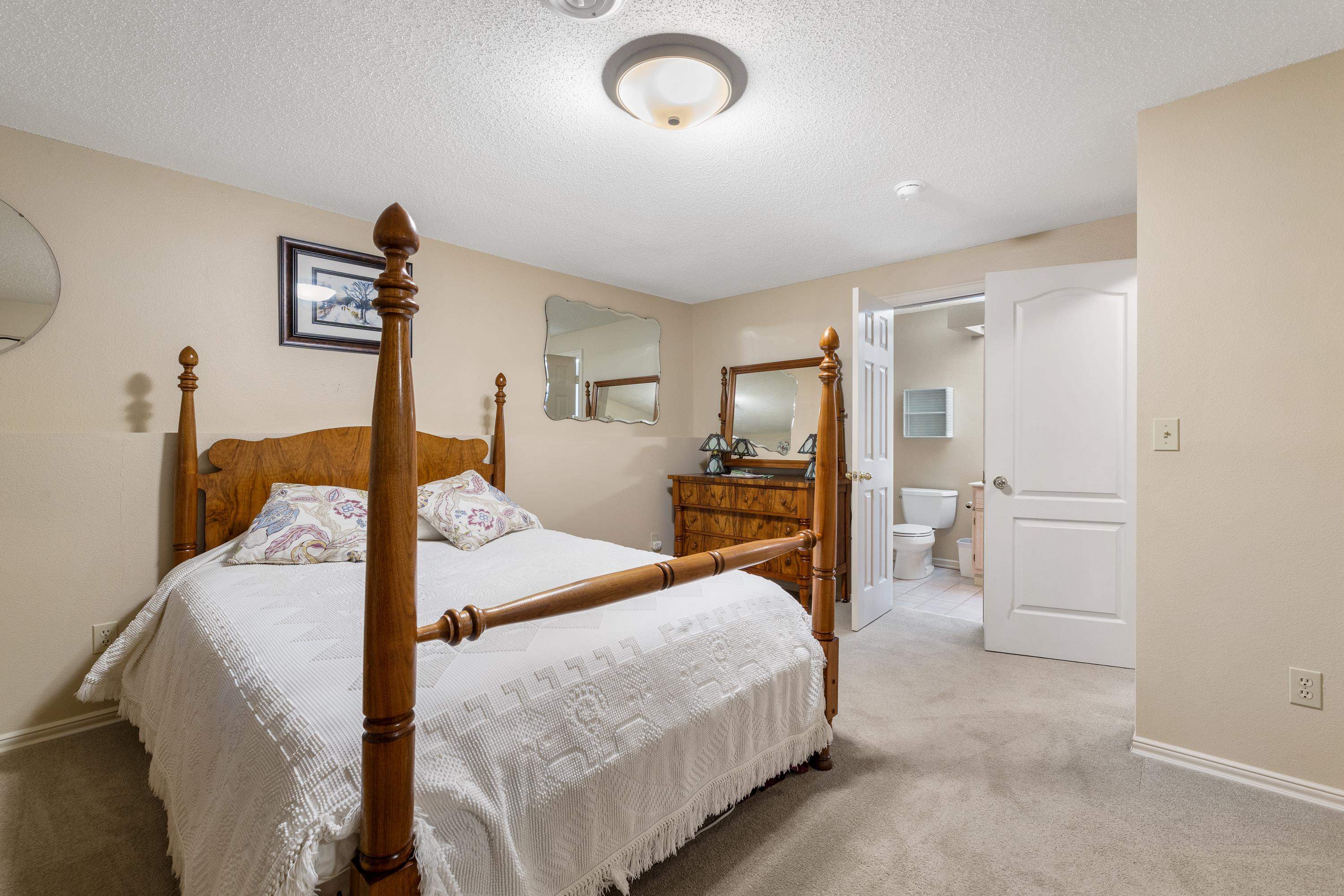 3209 Broadmoor Drive