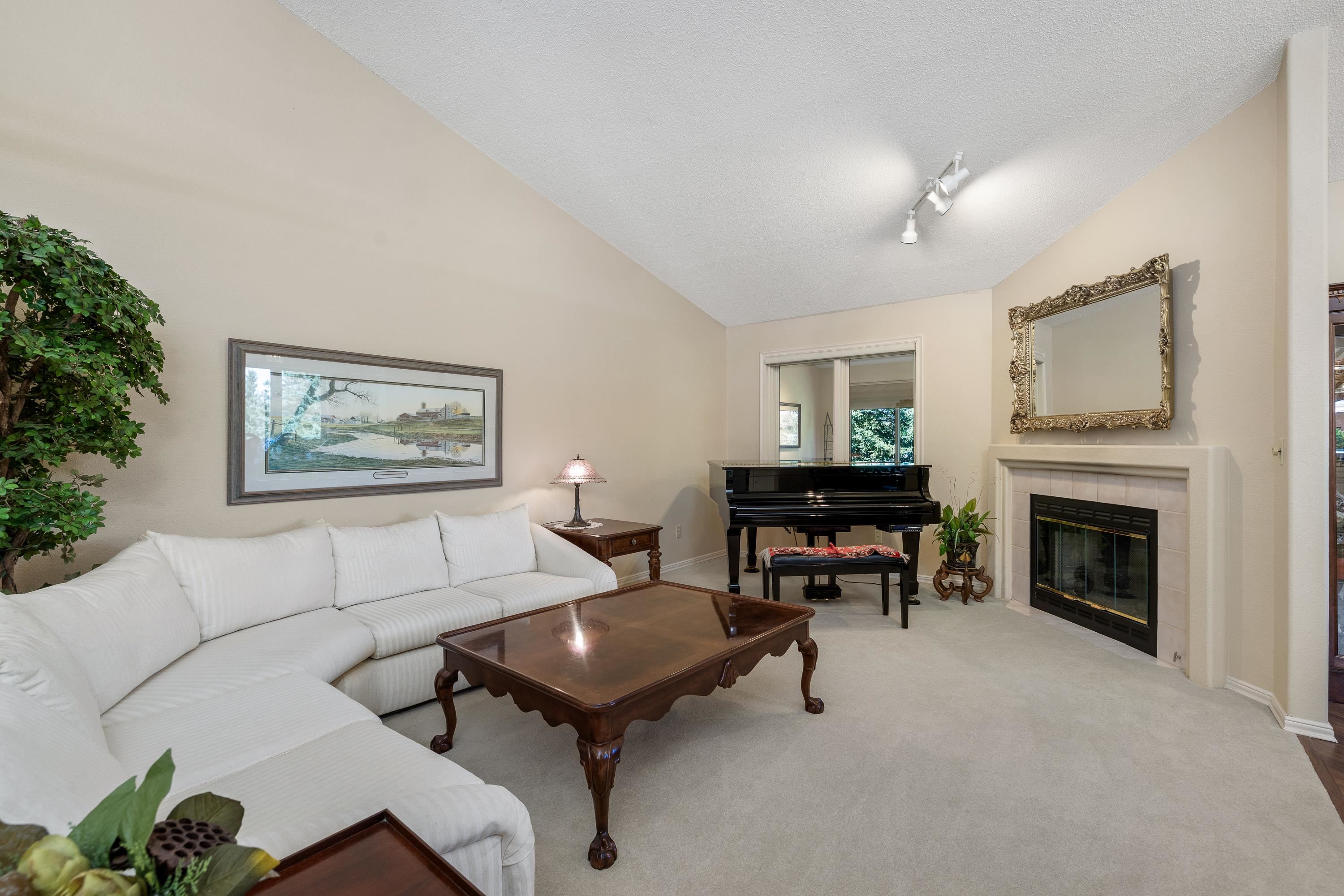 3209 Broadmoor Drive