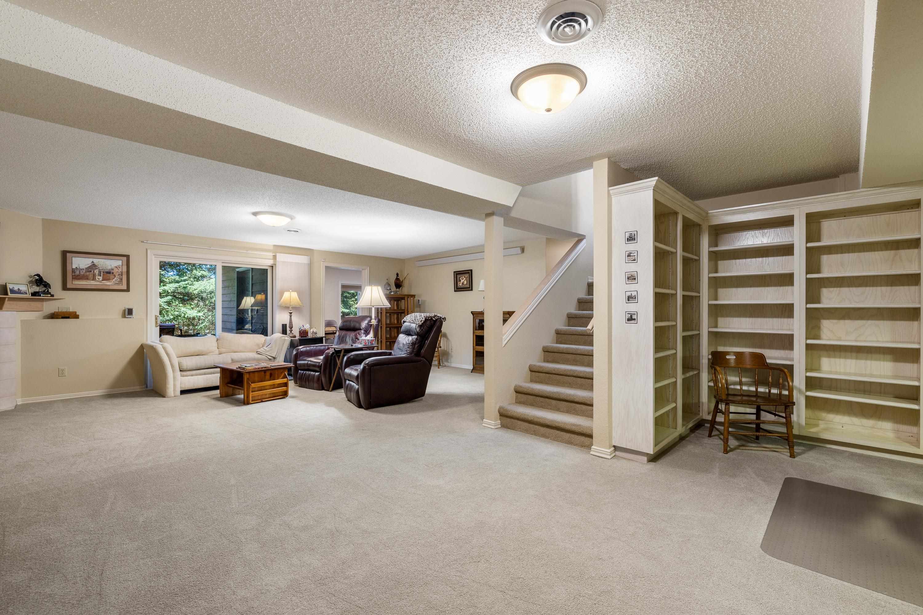 3209 Broadmoor Drive