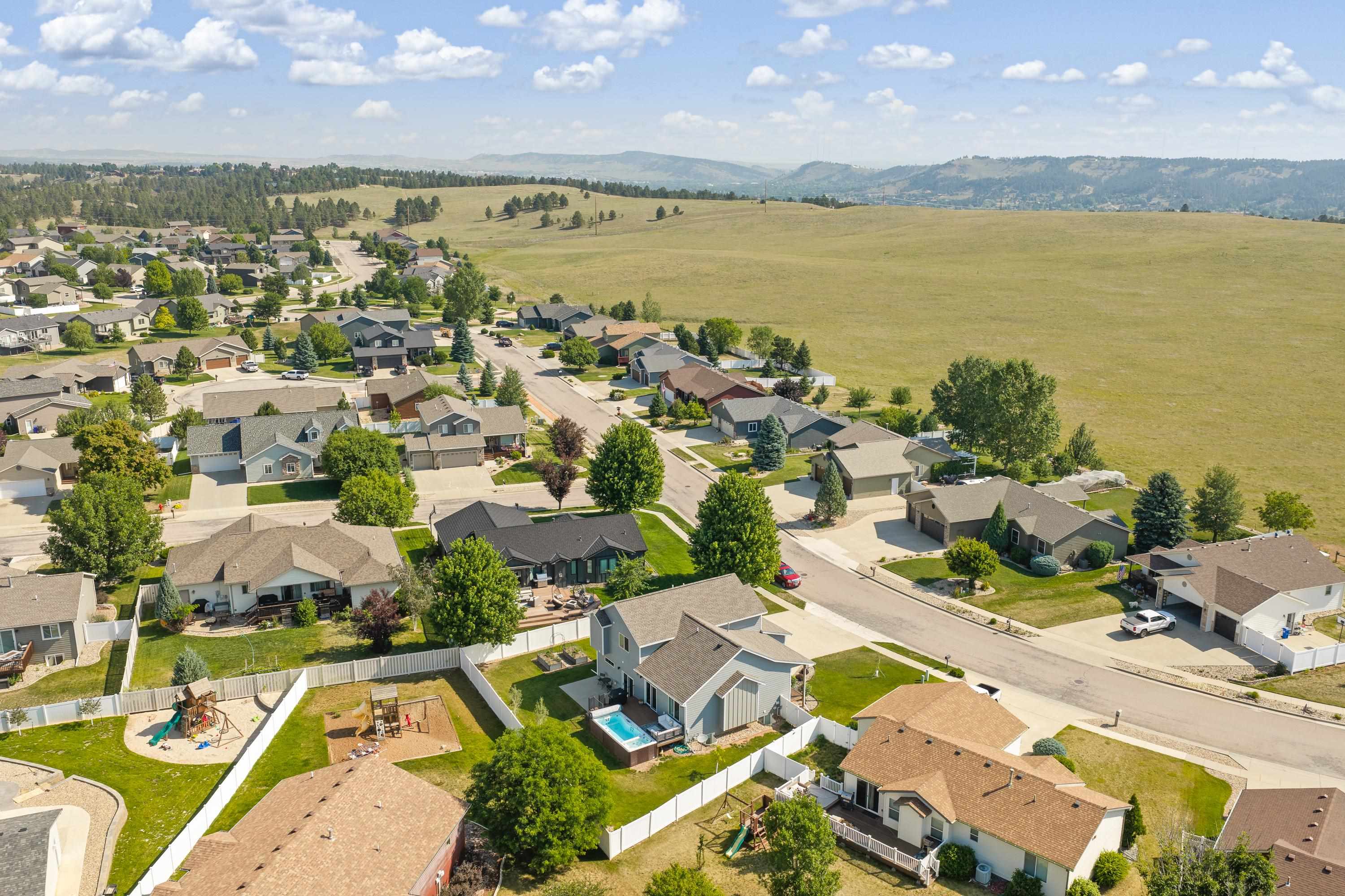 6835 Sahalee Drive