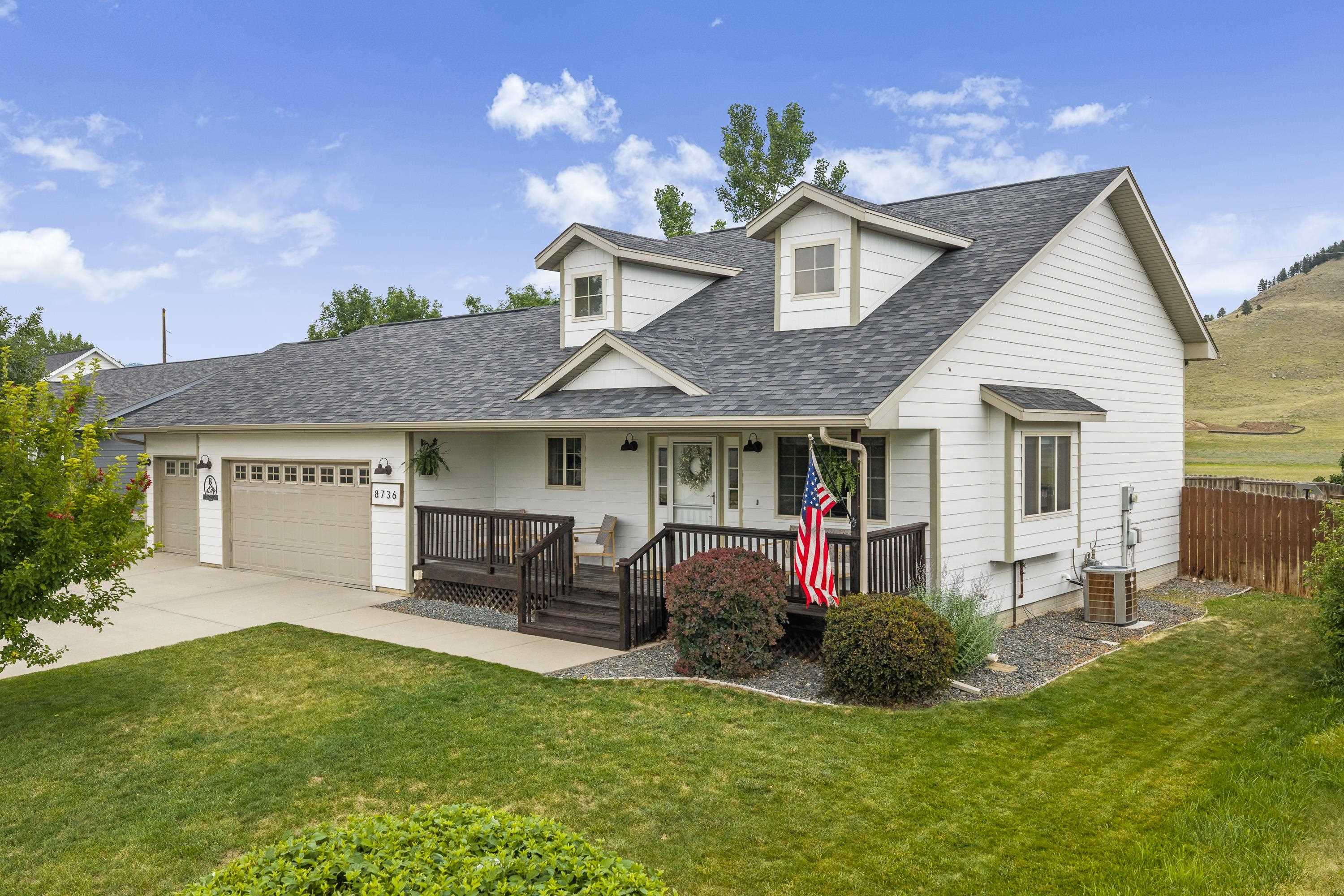 8736 Steamboat Lane