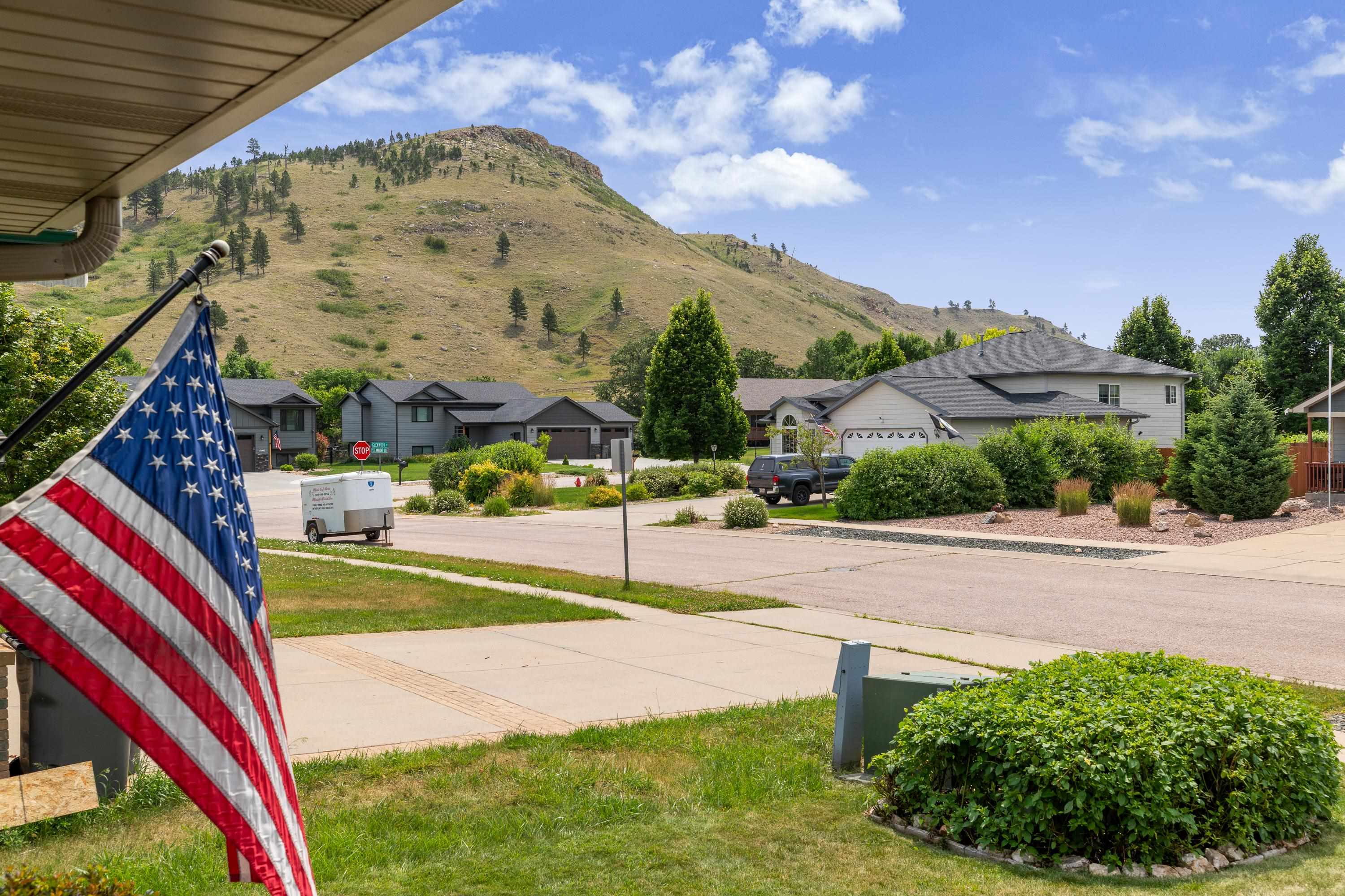 8736 Steamboat Lane