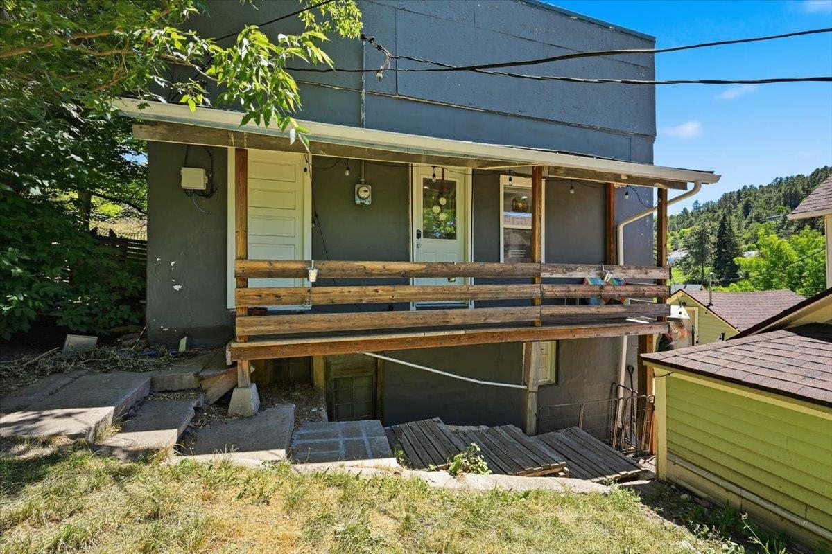 324 White Street