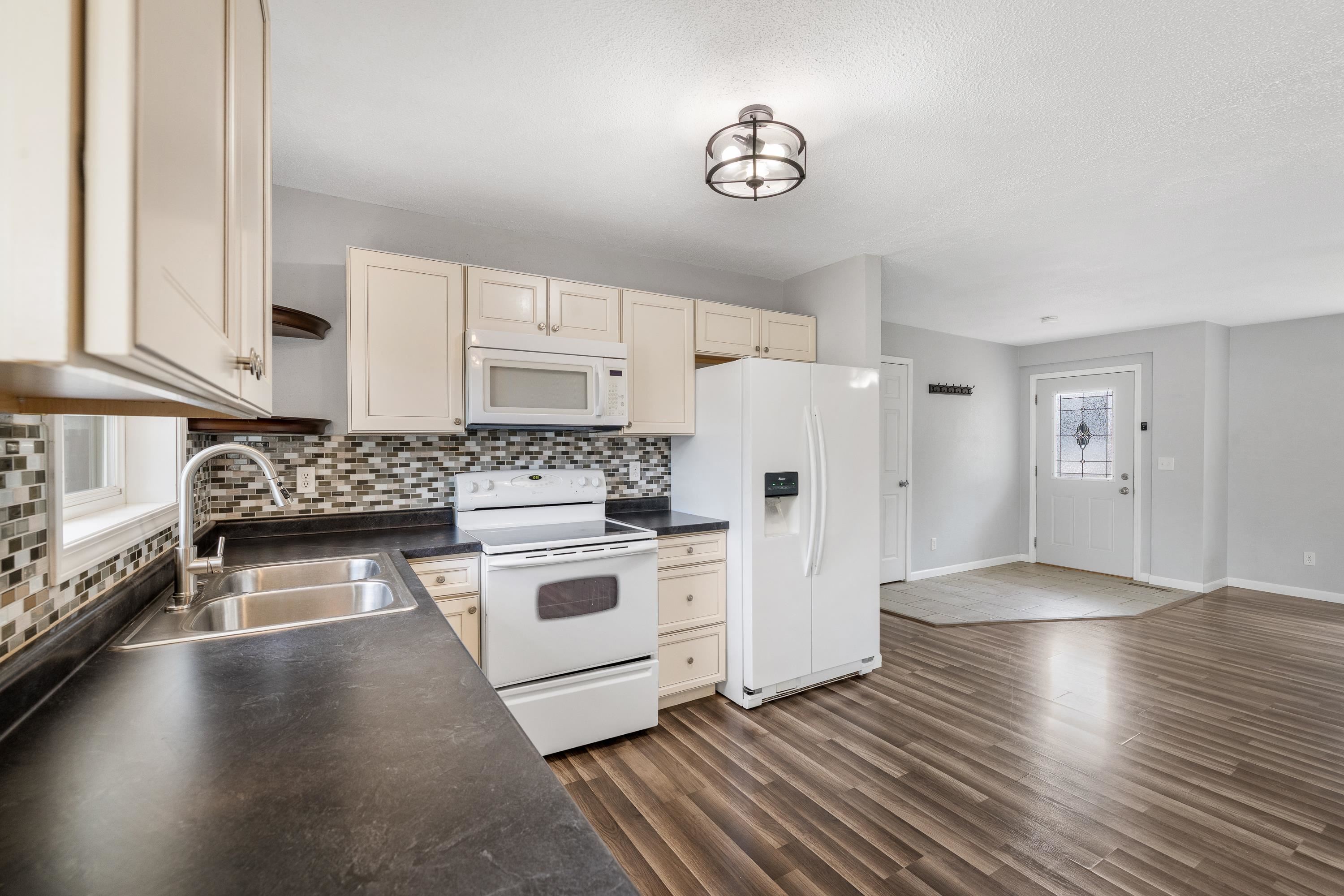 4004 Sherry Court