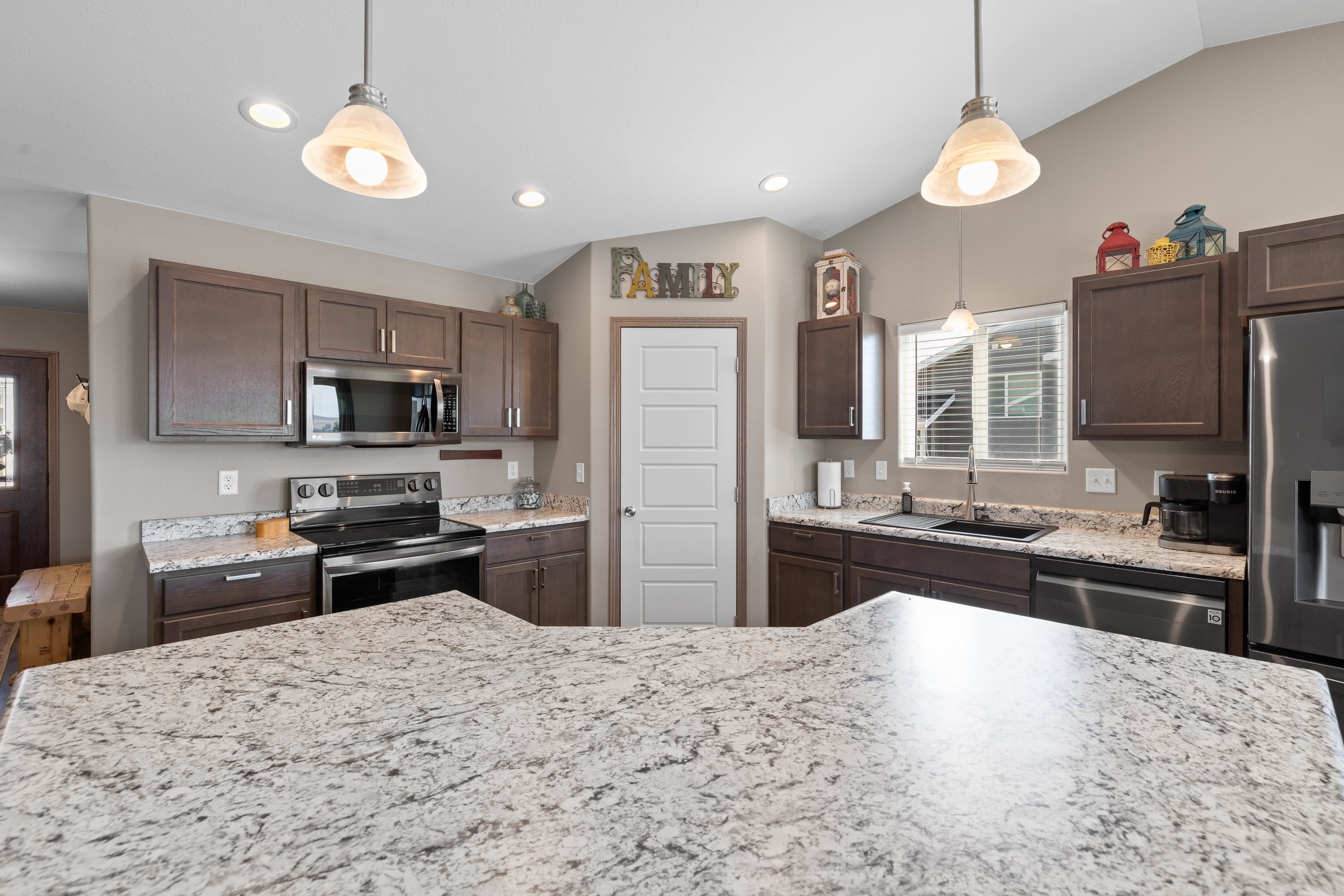 3007 Jessup Lane