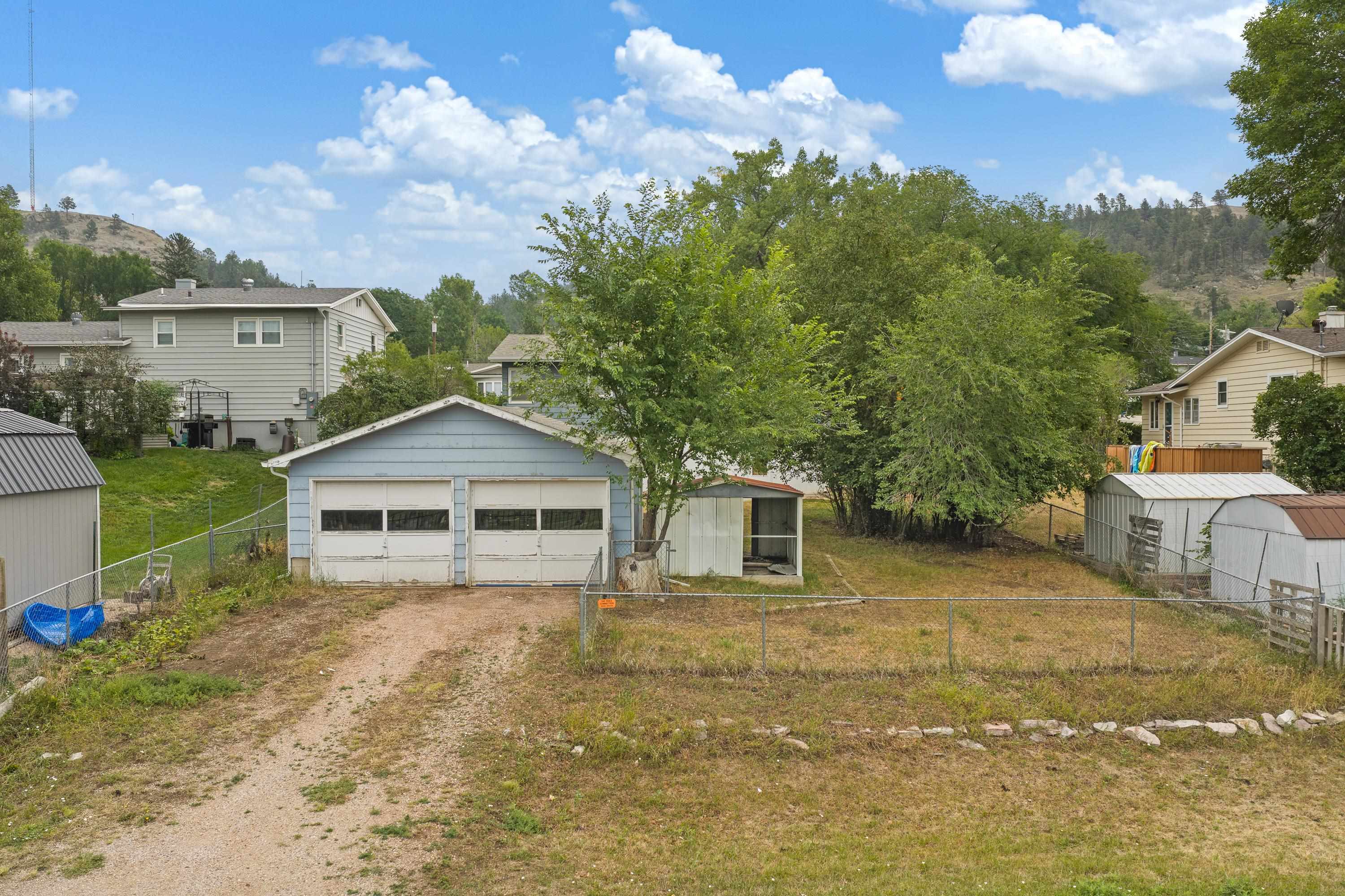 2117 Cruz Drive