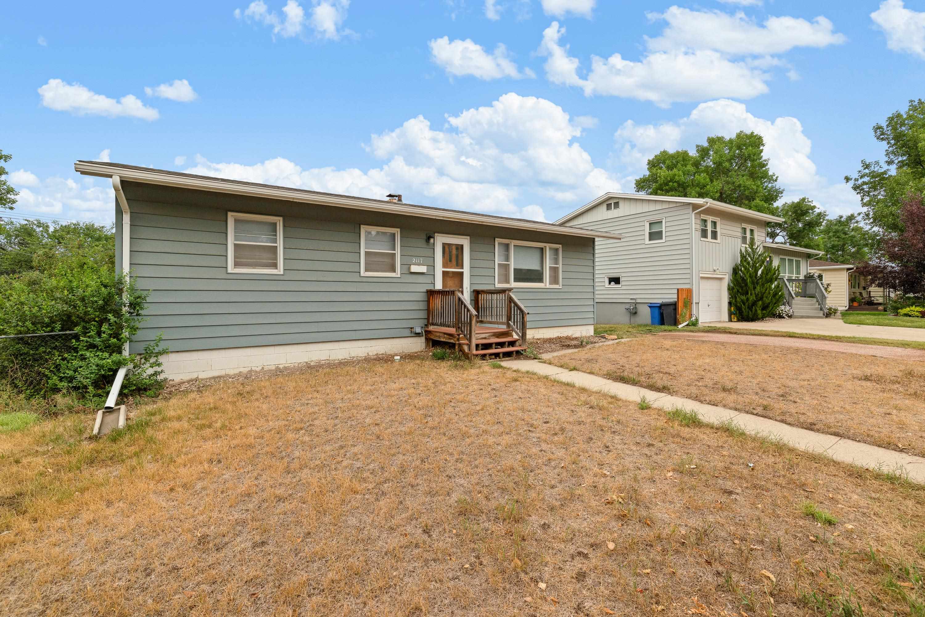2117 Cruz Drive