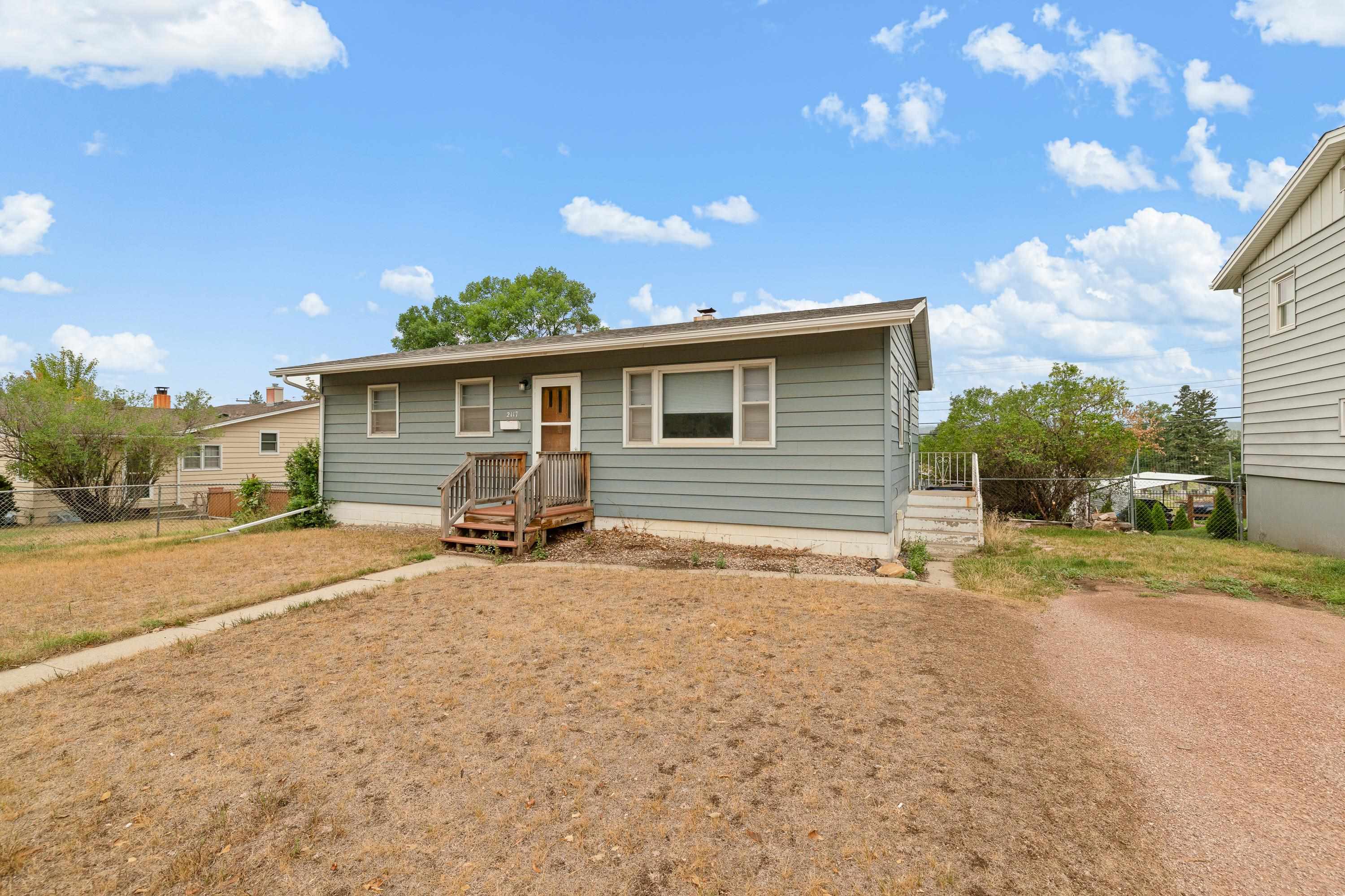 2117 Cruz Drive