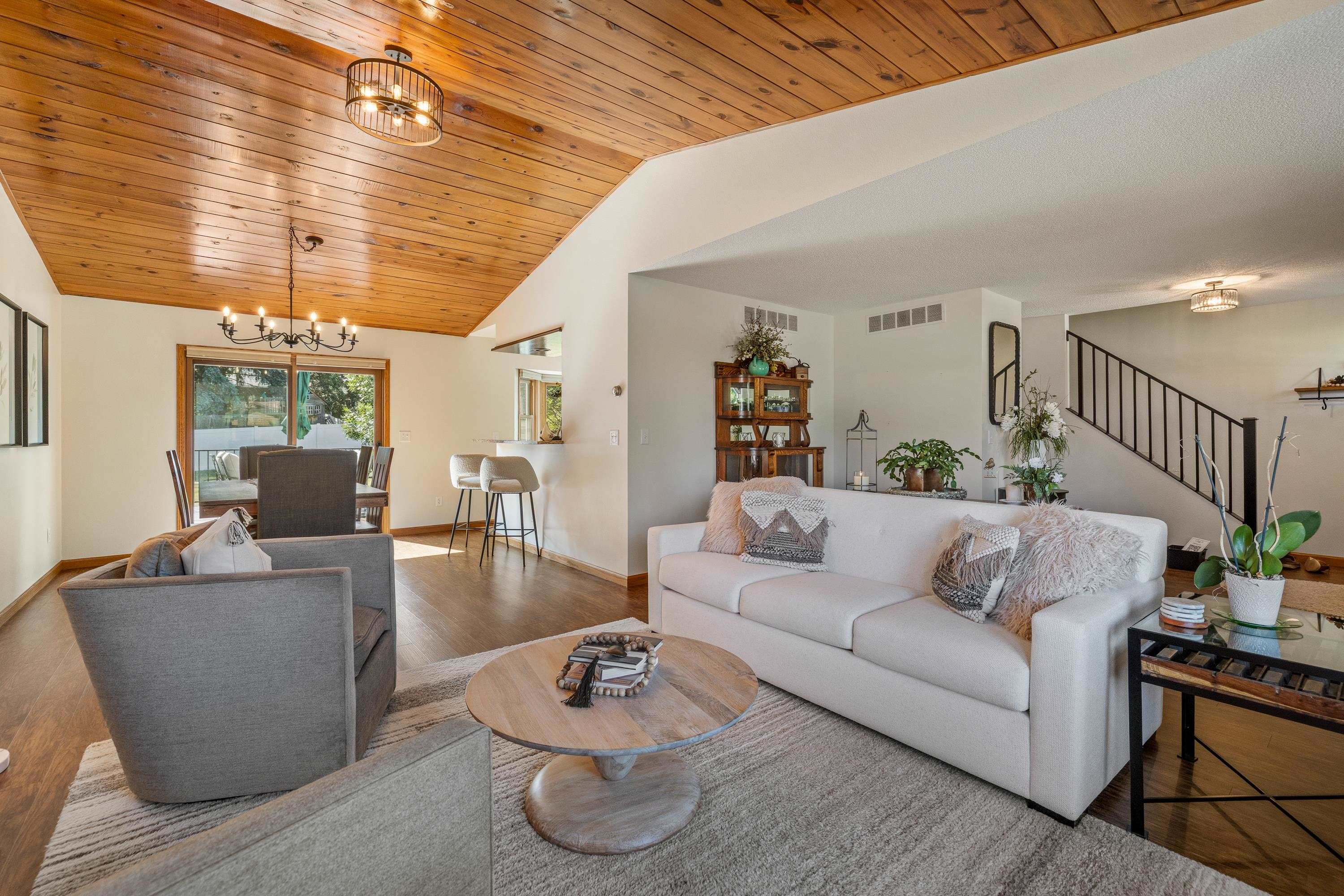 4907 Raven Circle