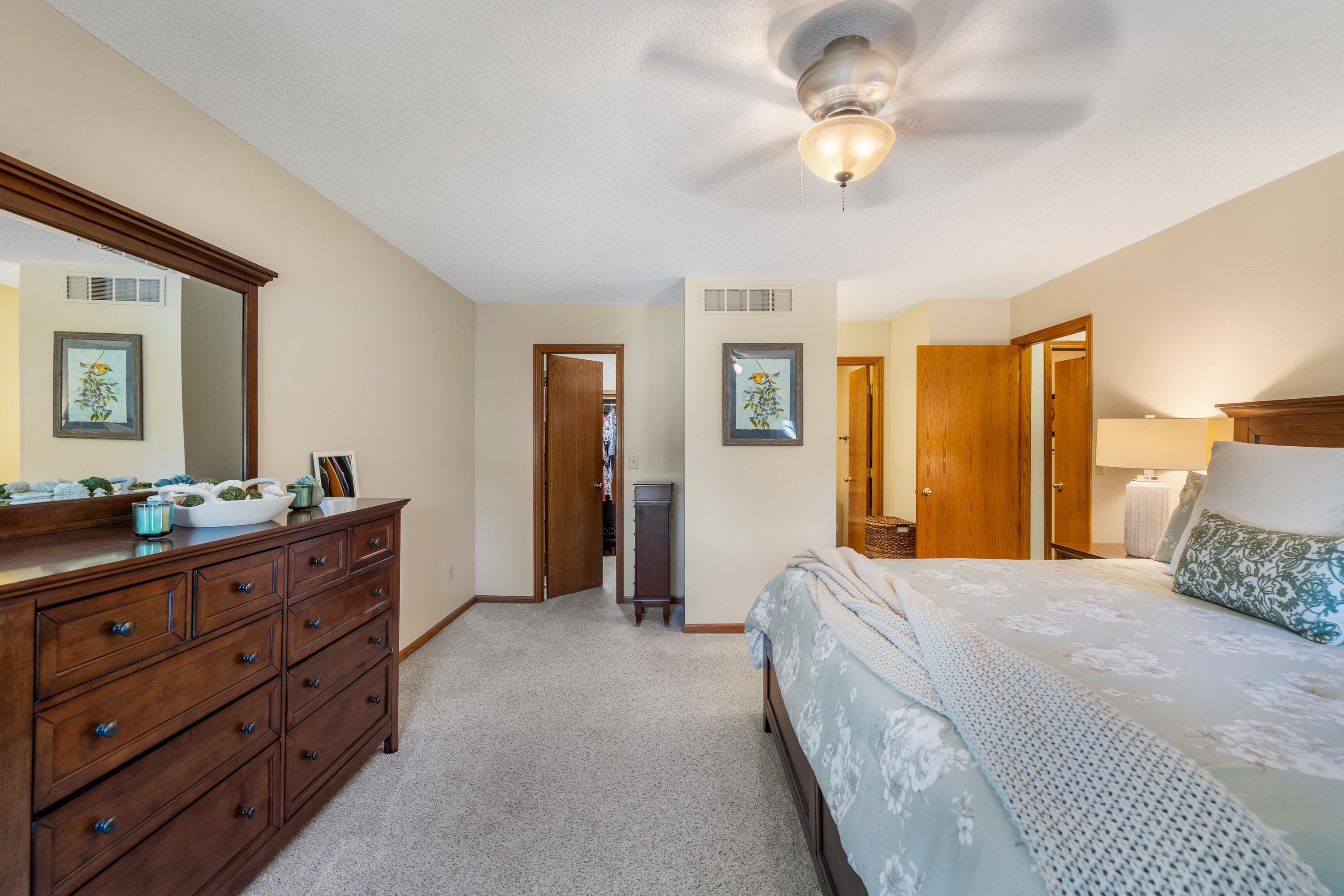 4907 Raven Circle