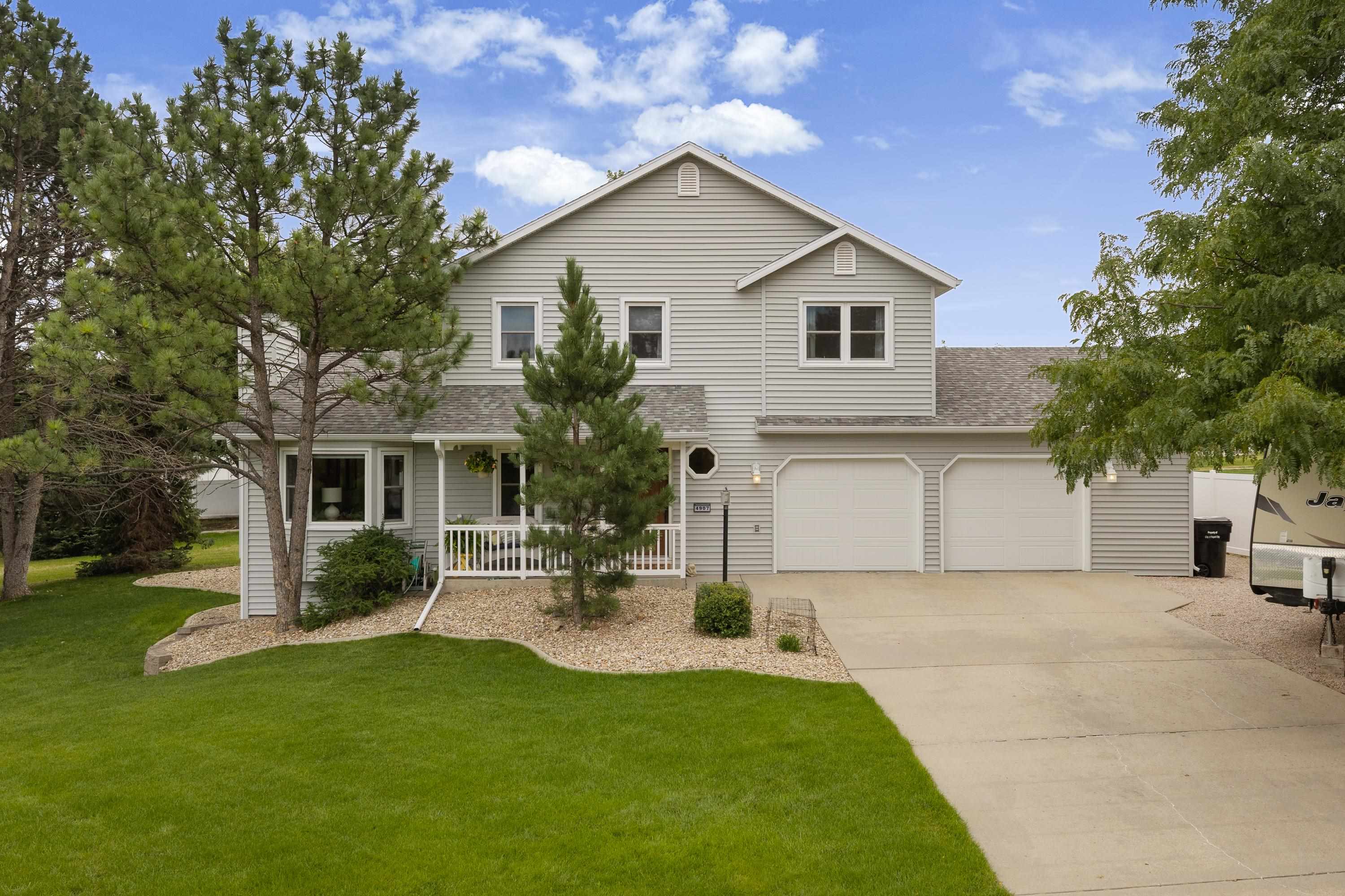 4907 Raven Circle
