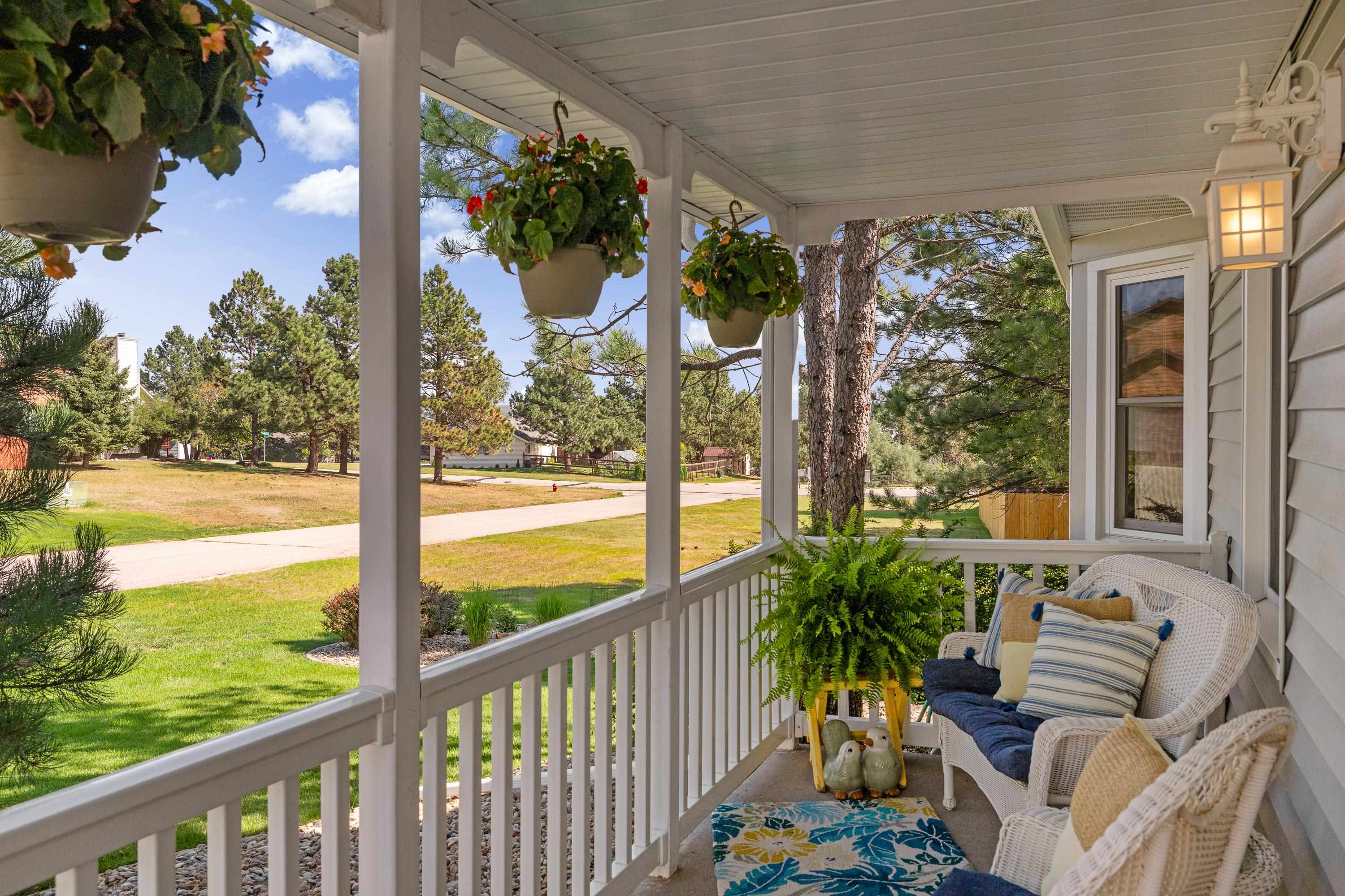 4907 Raven Circle