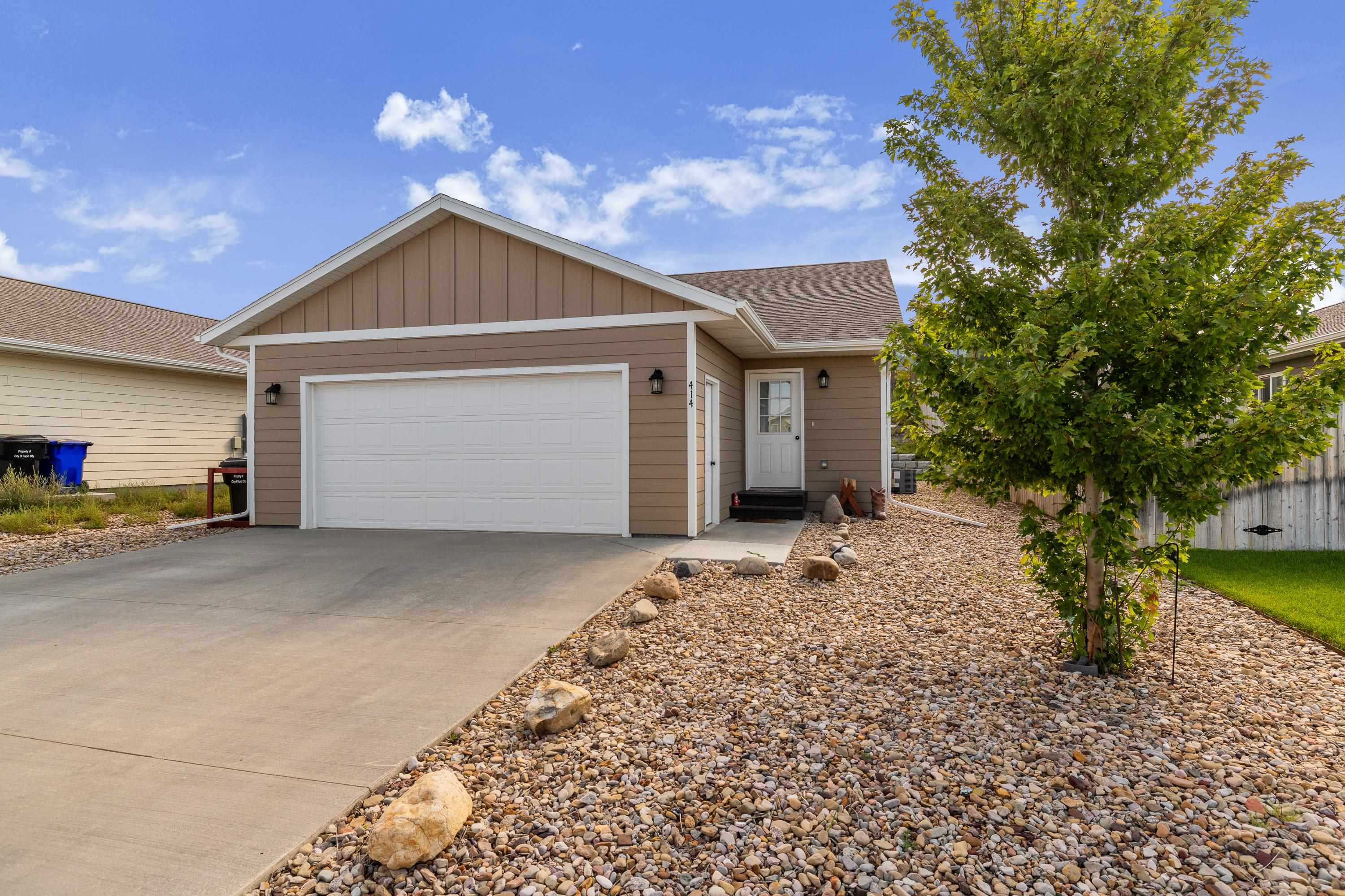414 Diamond Ridge Boulevard