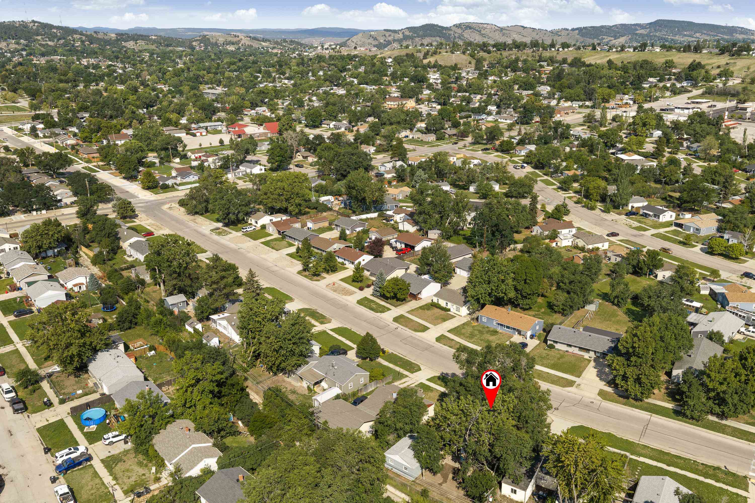 419 E Meade