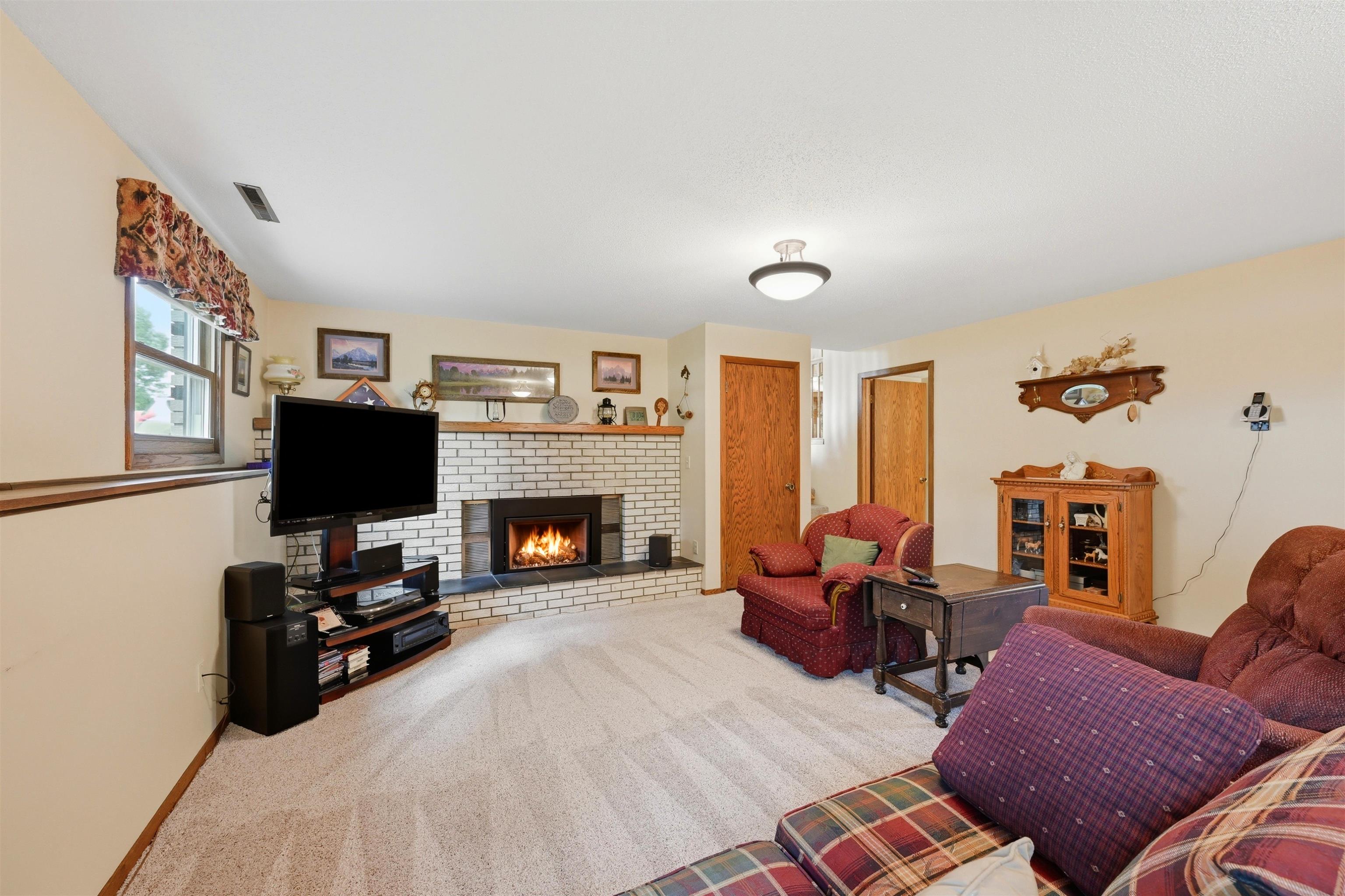 2728 Harney Place