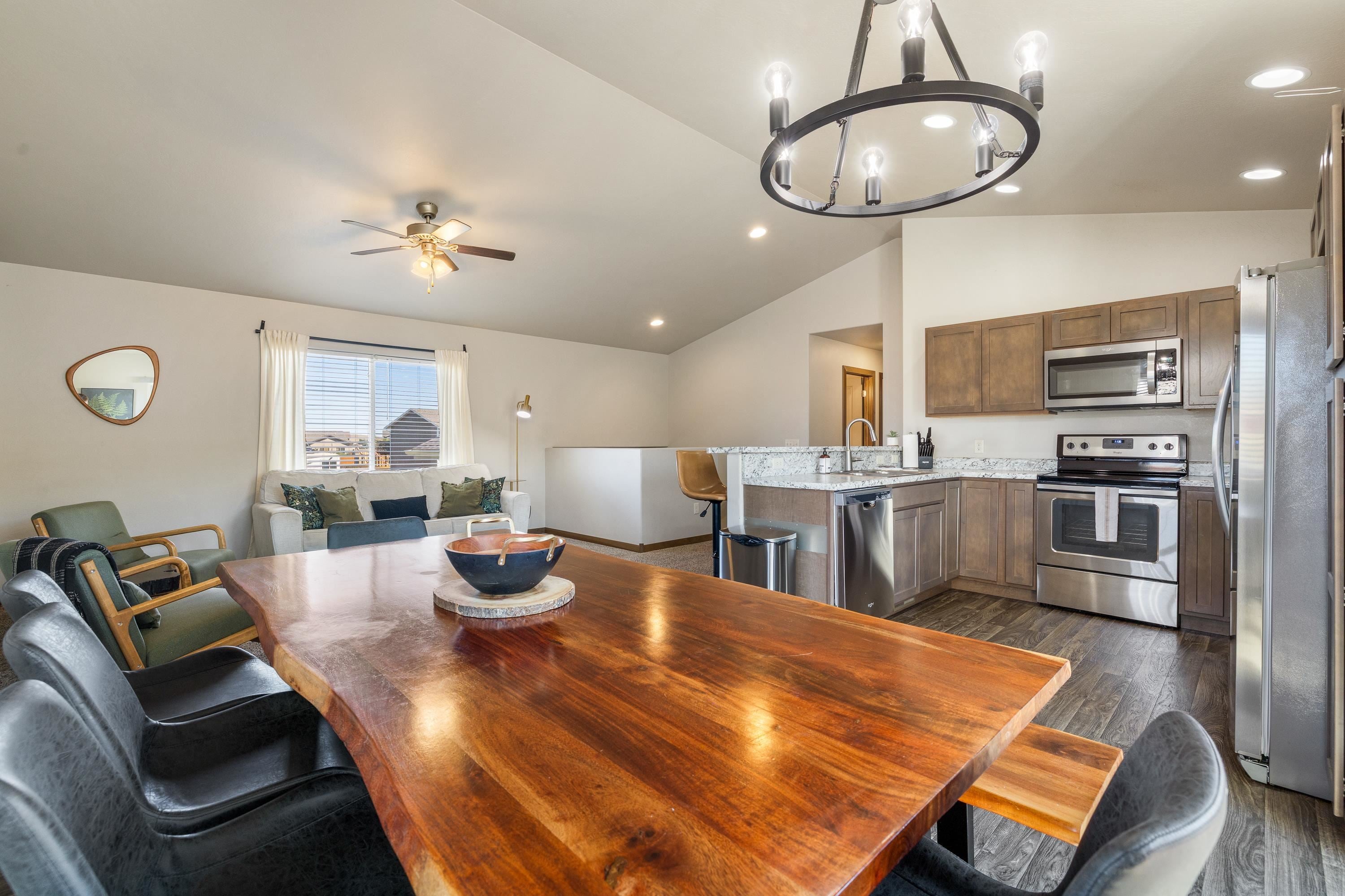 101 Giants Drive