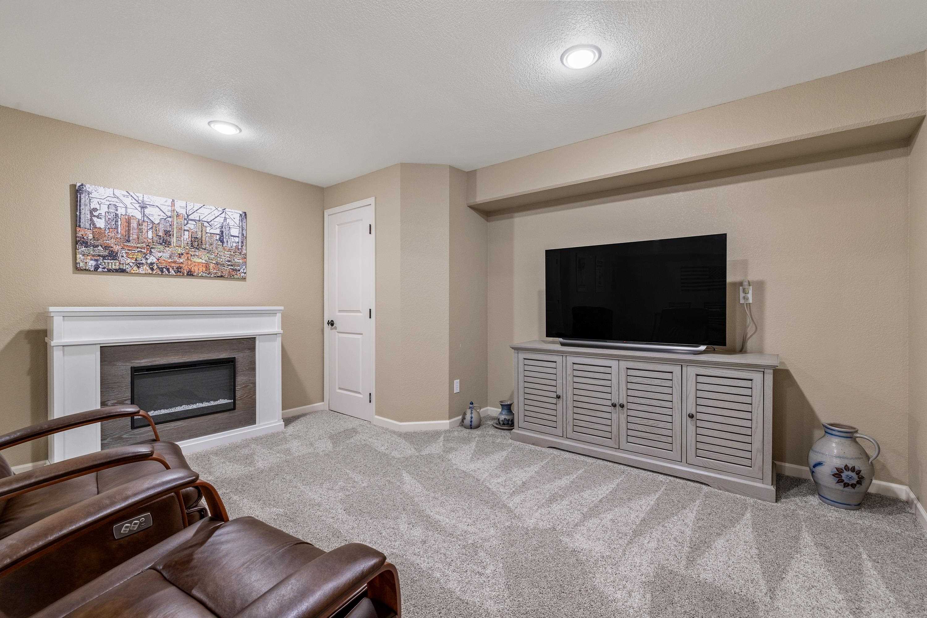 2620 Meadows Drive