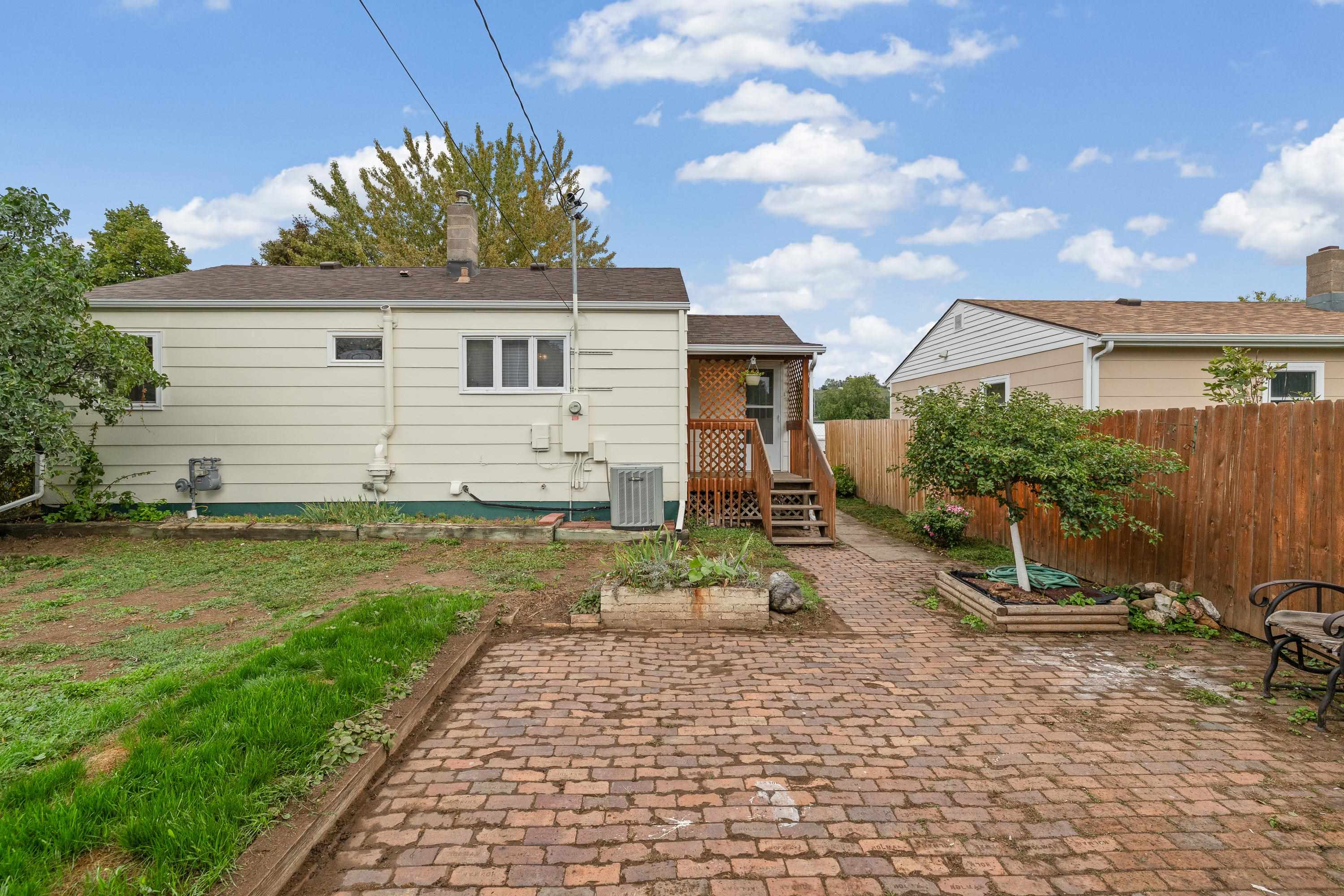 113 St. Francis Street