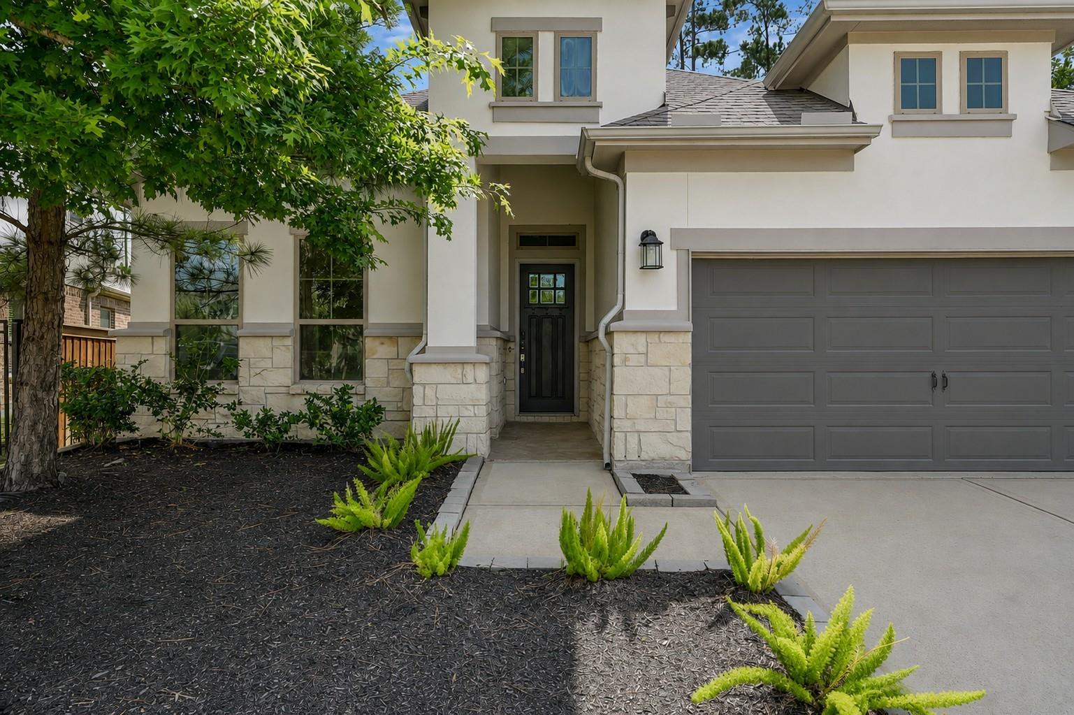 4273 Grand Oaks Wind