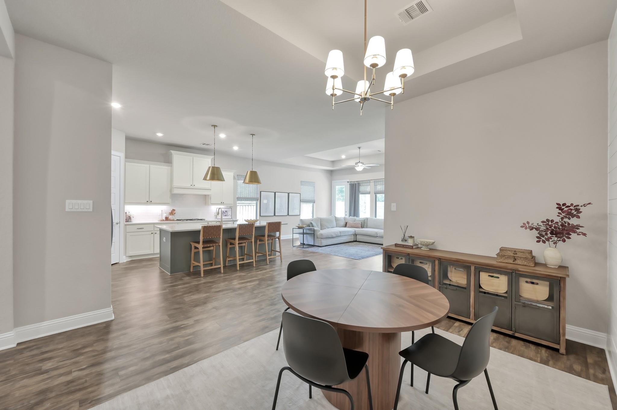4273 Grand Oaks Wind