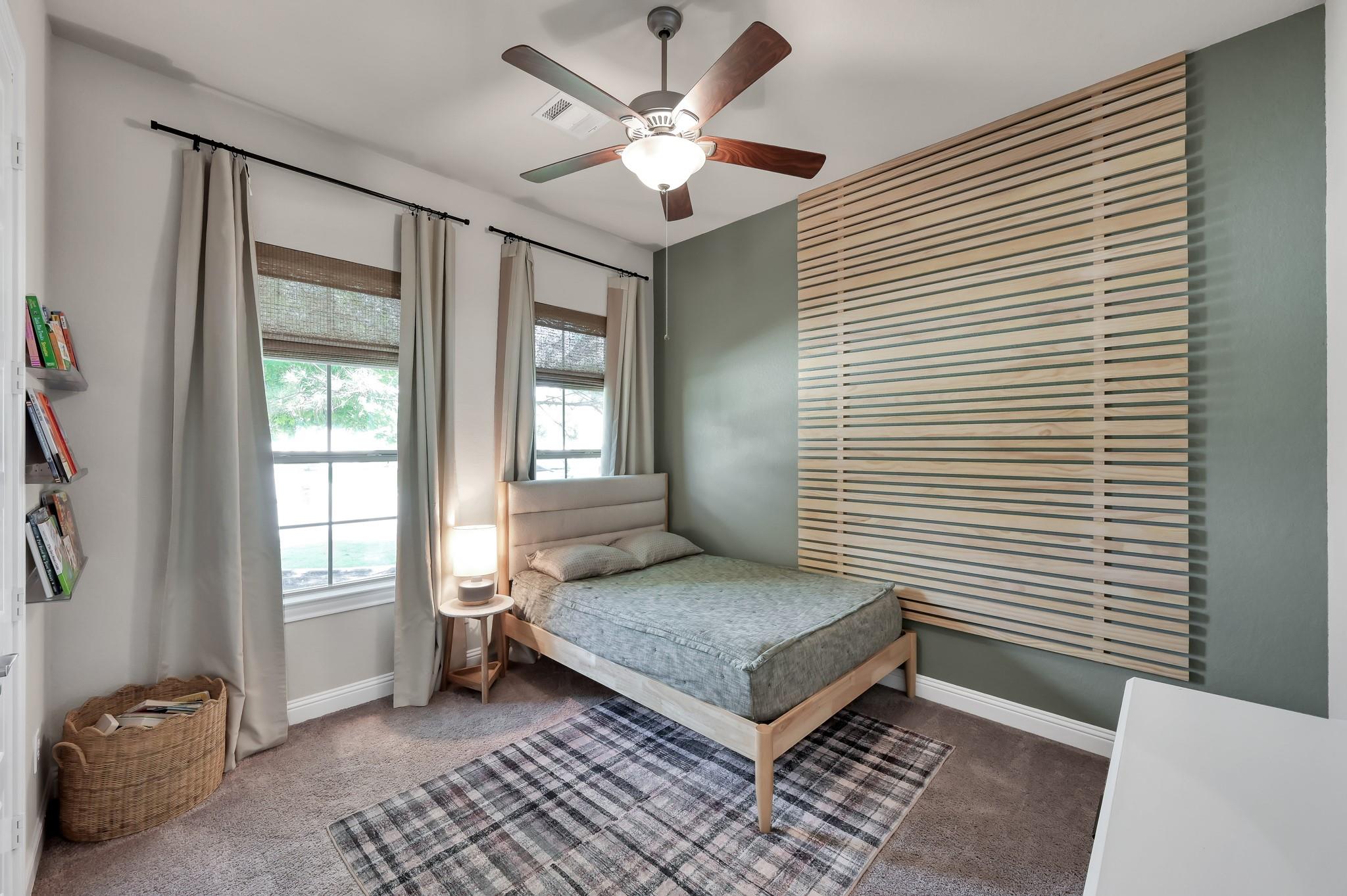 4273 Grand Oaks Wind