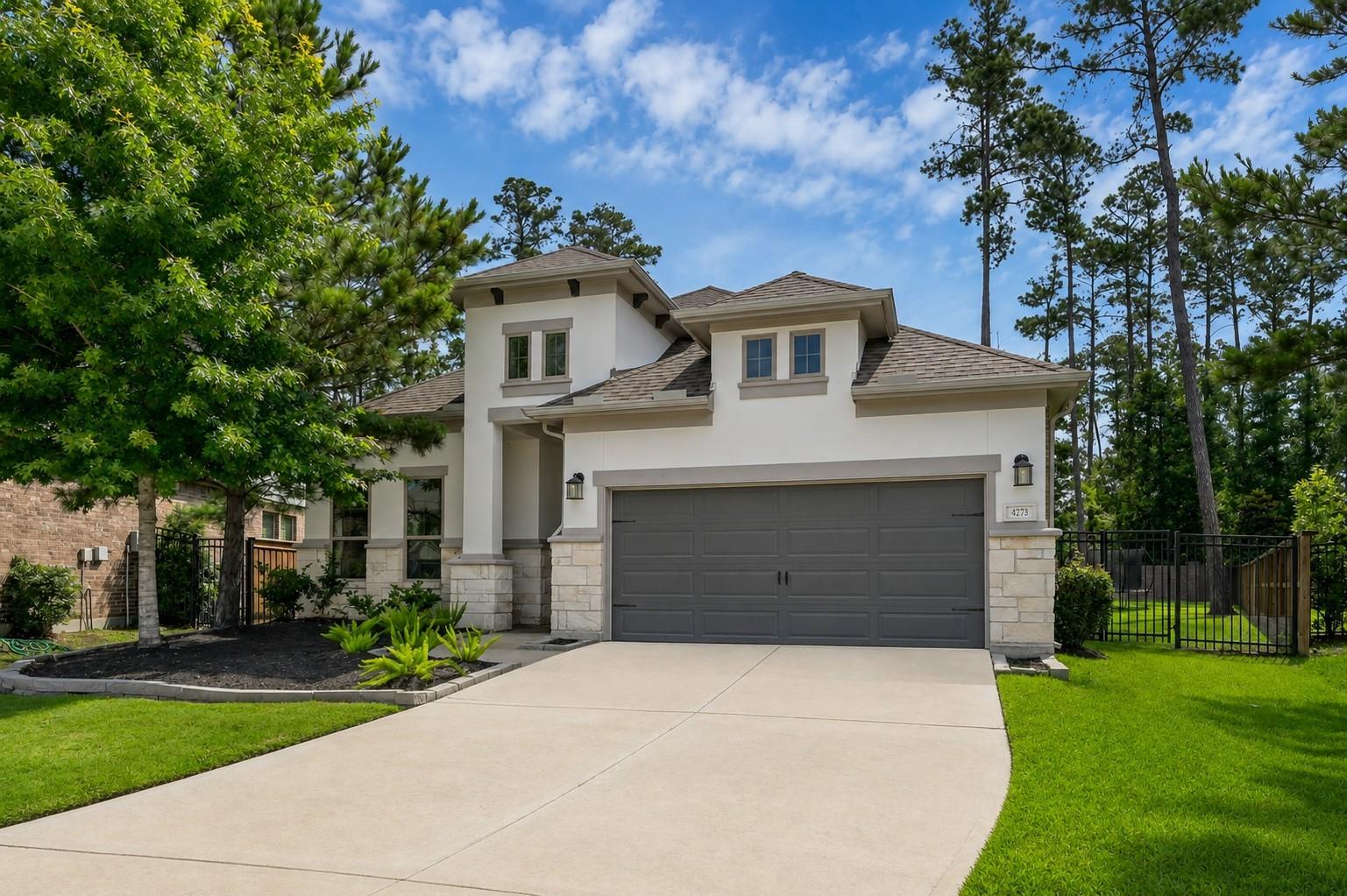 4273 Grand Oaks Wind