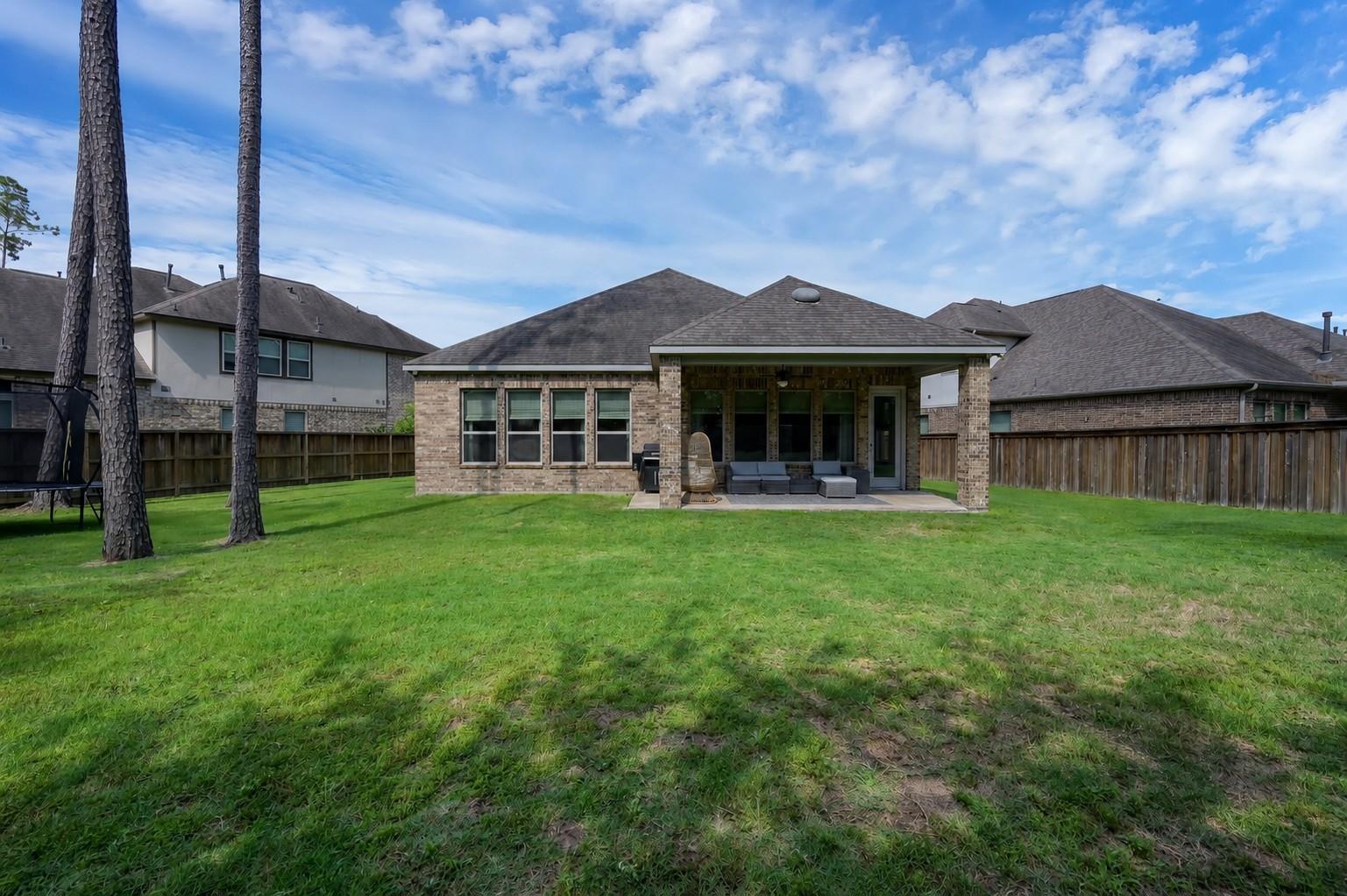 4273 Grand Oaks Wind