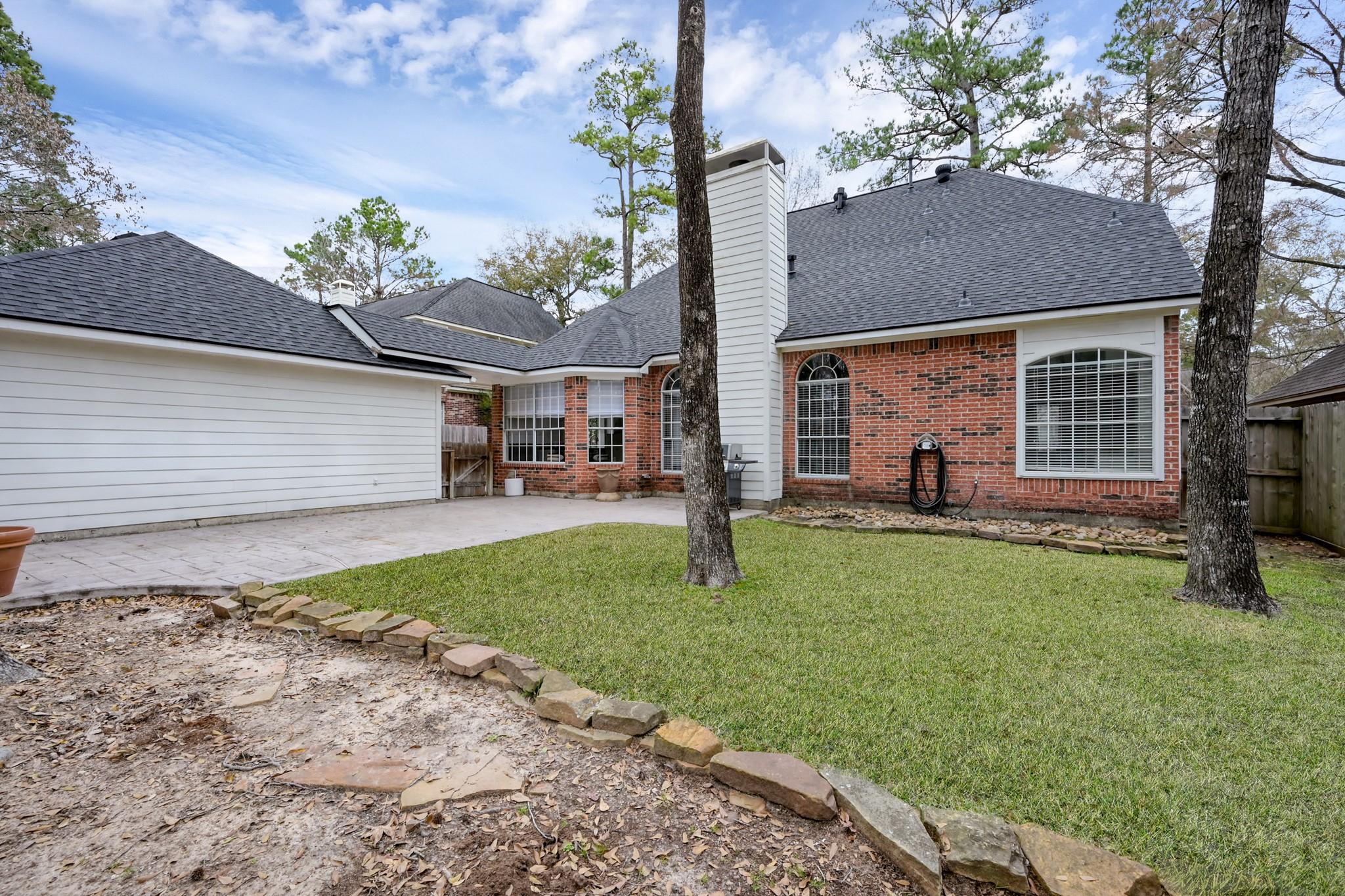 31 E Amberglow Circle