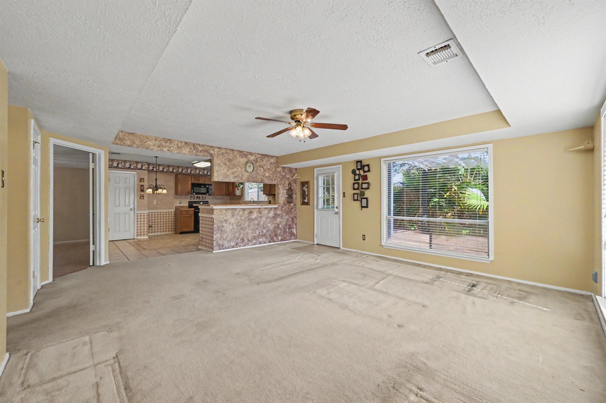 4926 Edinston Place
