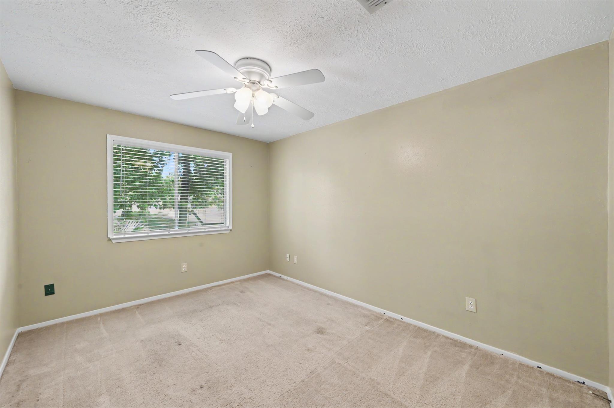 4926 Edinston Place