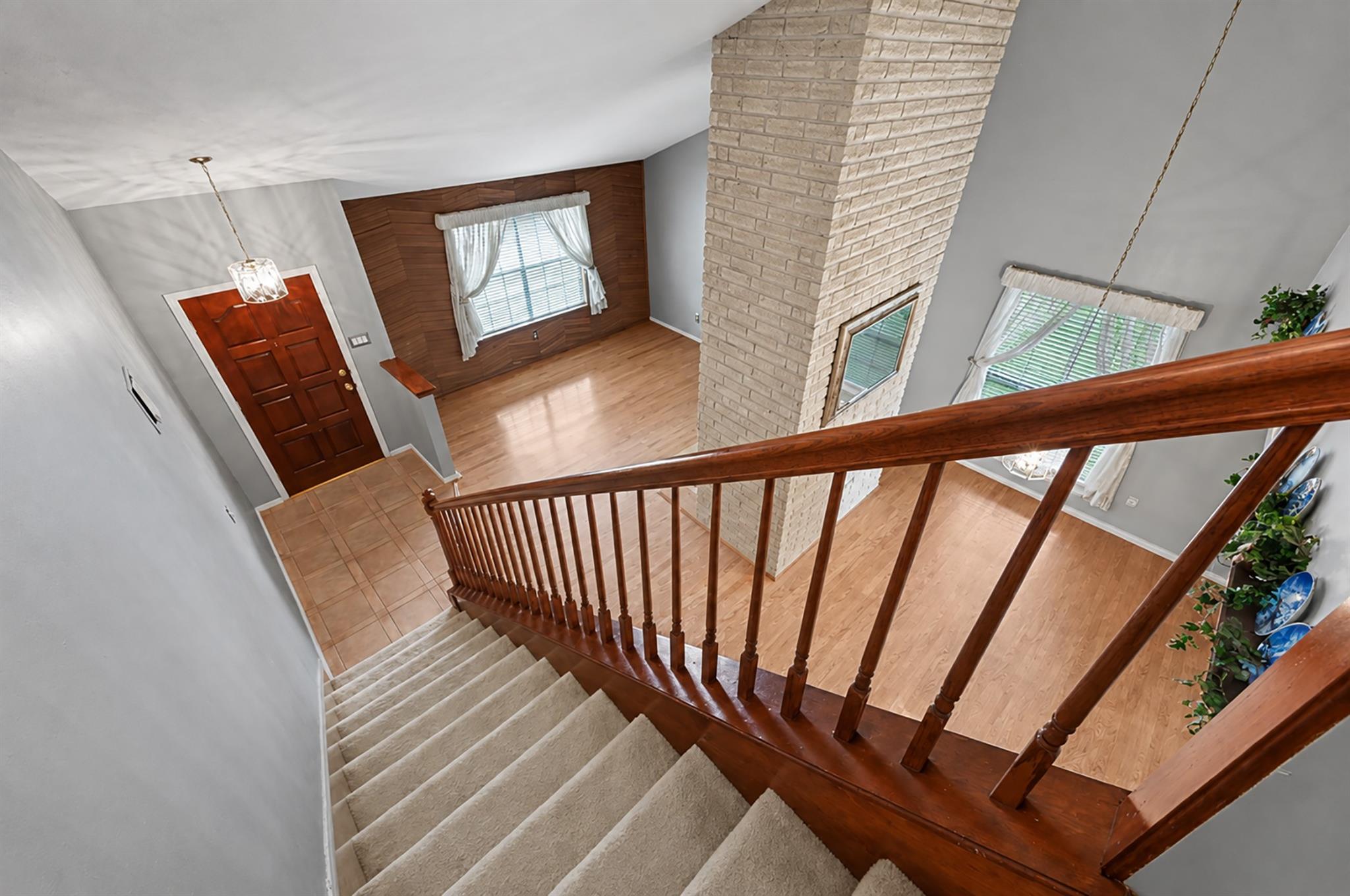 4926 Edinston Place