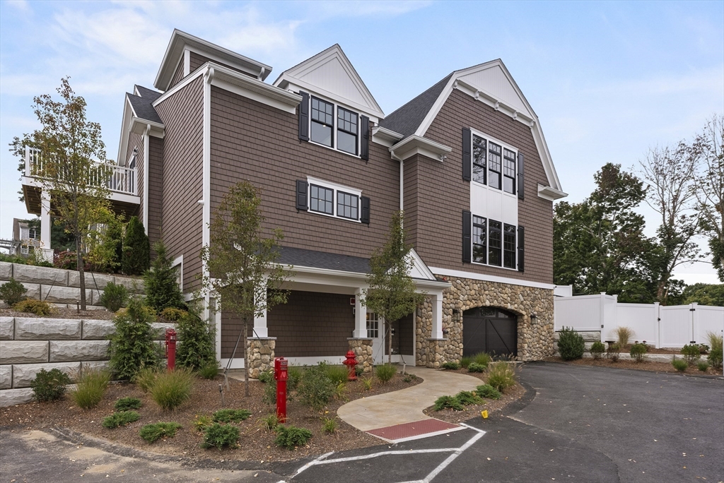 134 Court St # 24