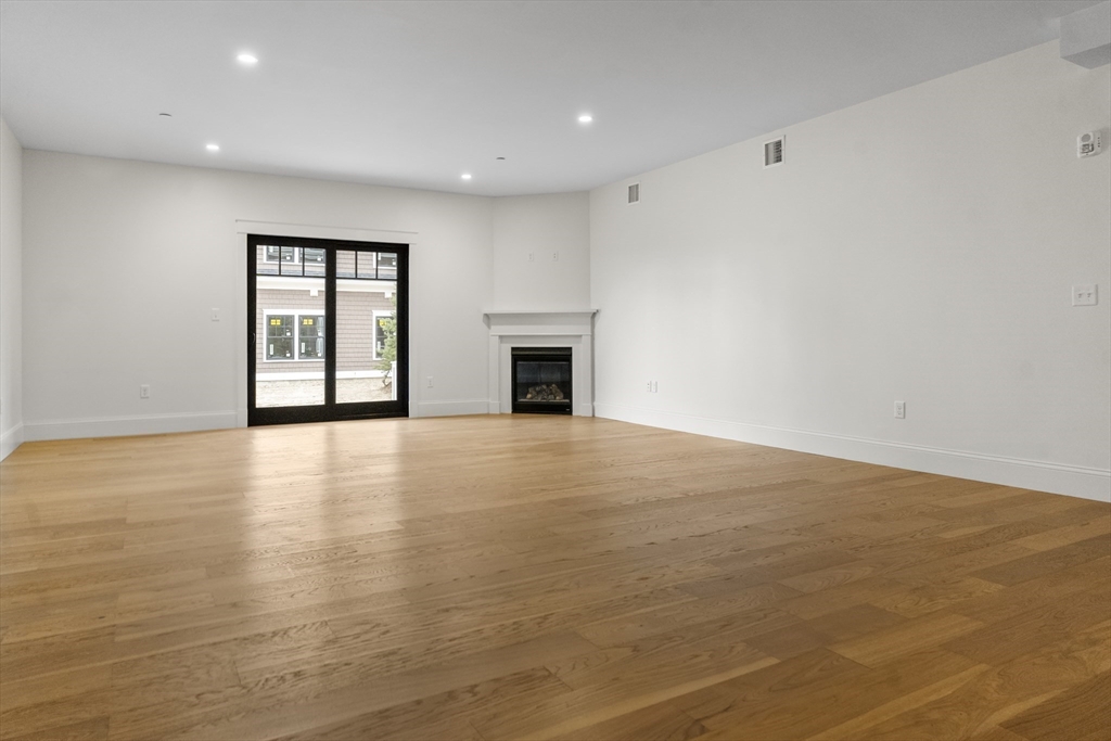 134 Court St # 13