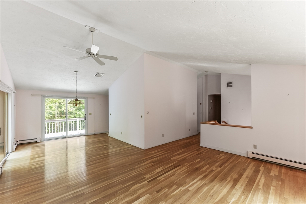 4 Quamhassett Rd