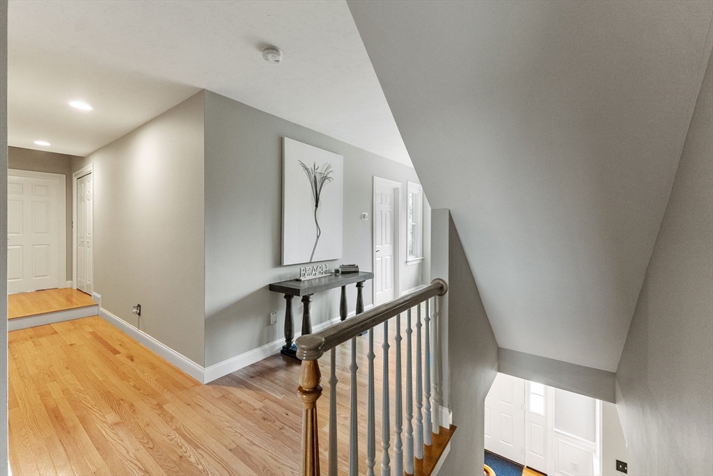 7 R Kingfisher Lane