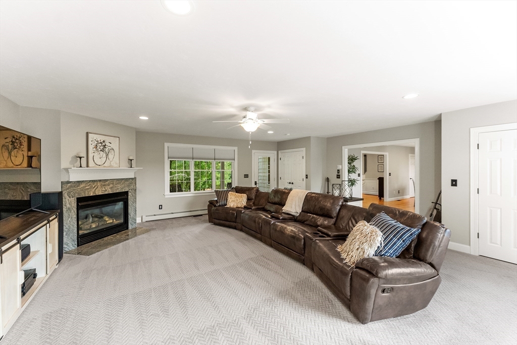 7 R Kingfisher Lane